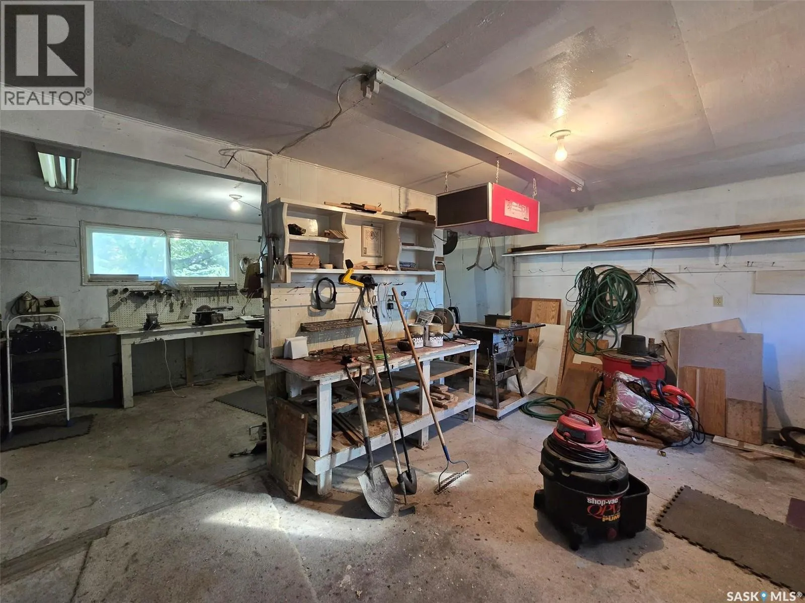 501 Stella STREET