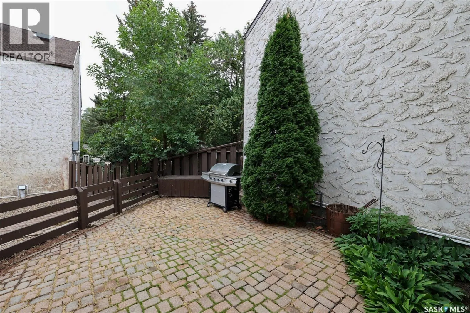 47 Laverendrye WAY
