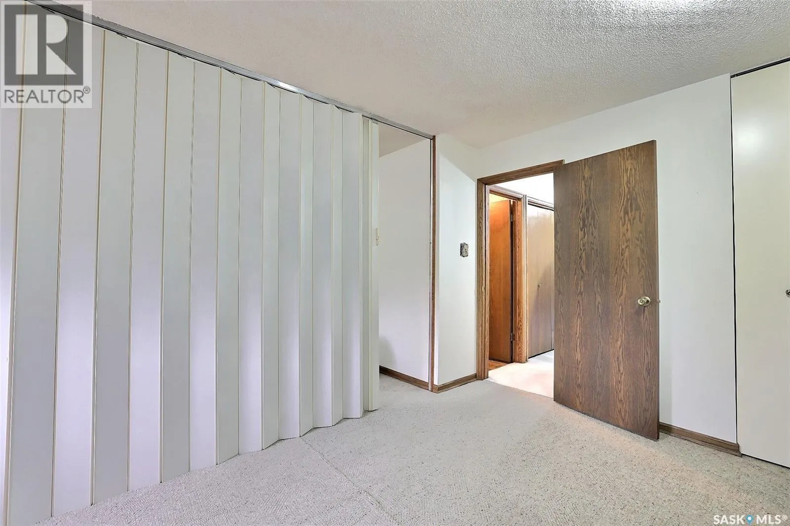 47 Laverendrye WAY
