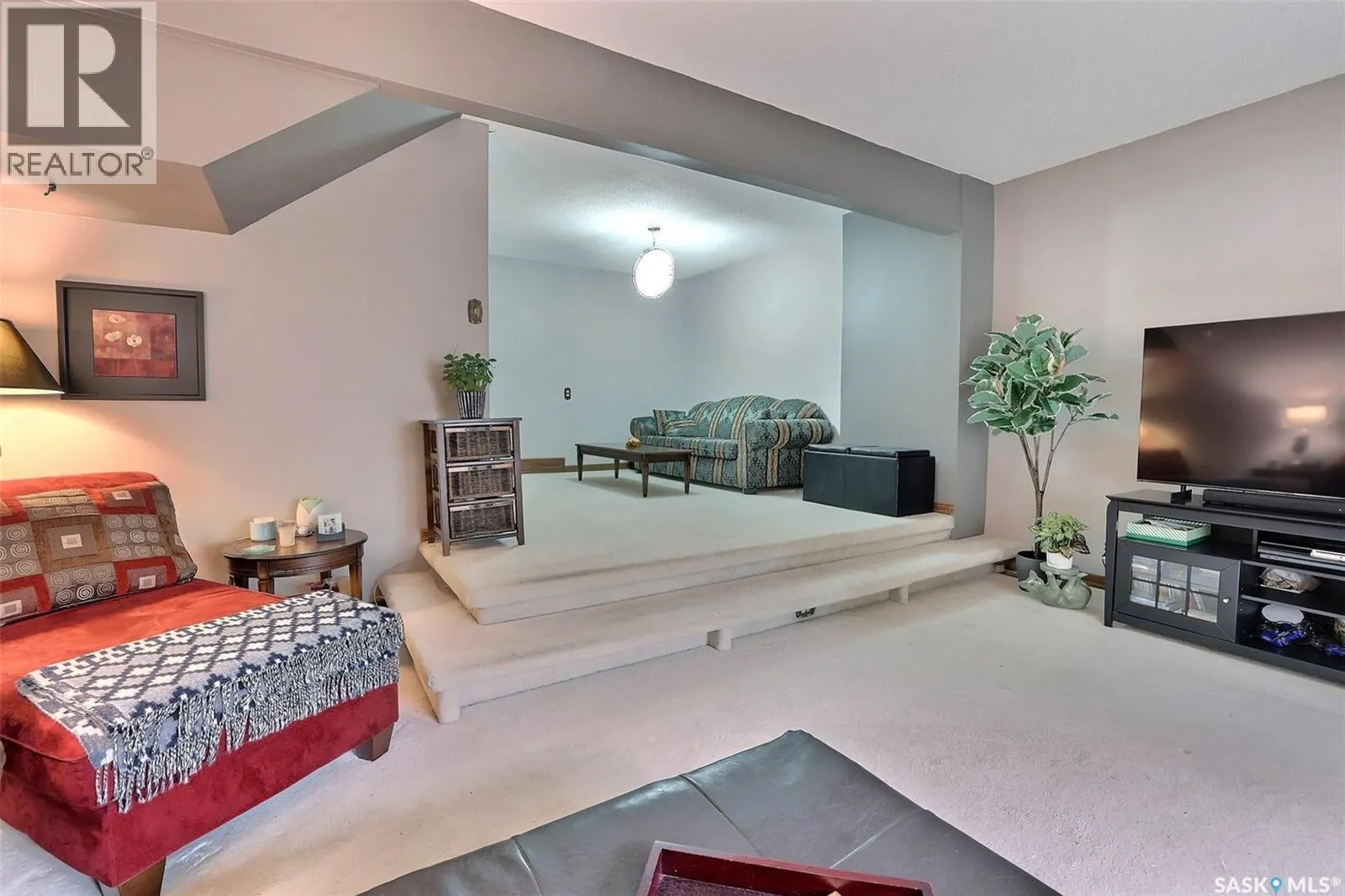 47 Laverendrye WAY