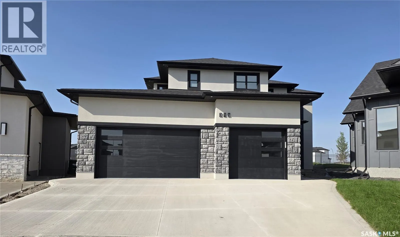319 Woolf BAY
