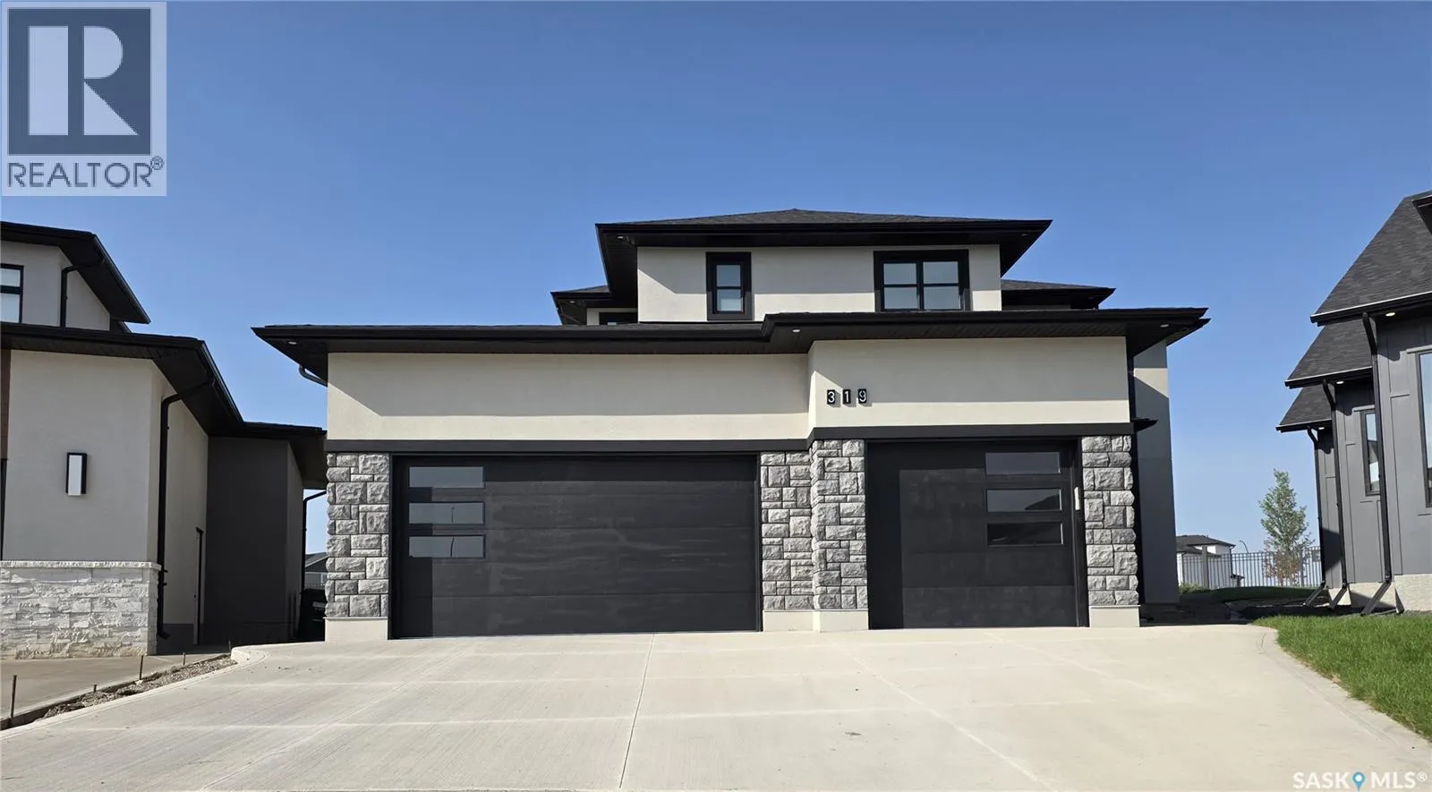 319 Woolf BAY