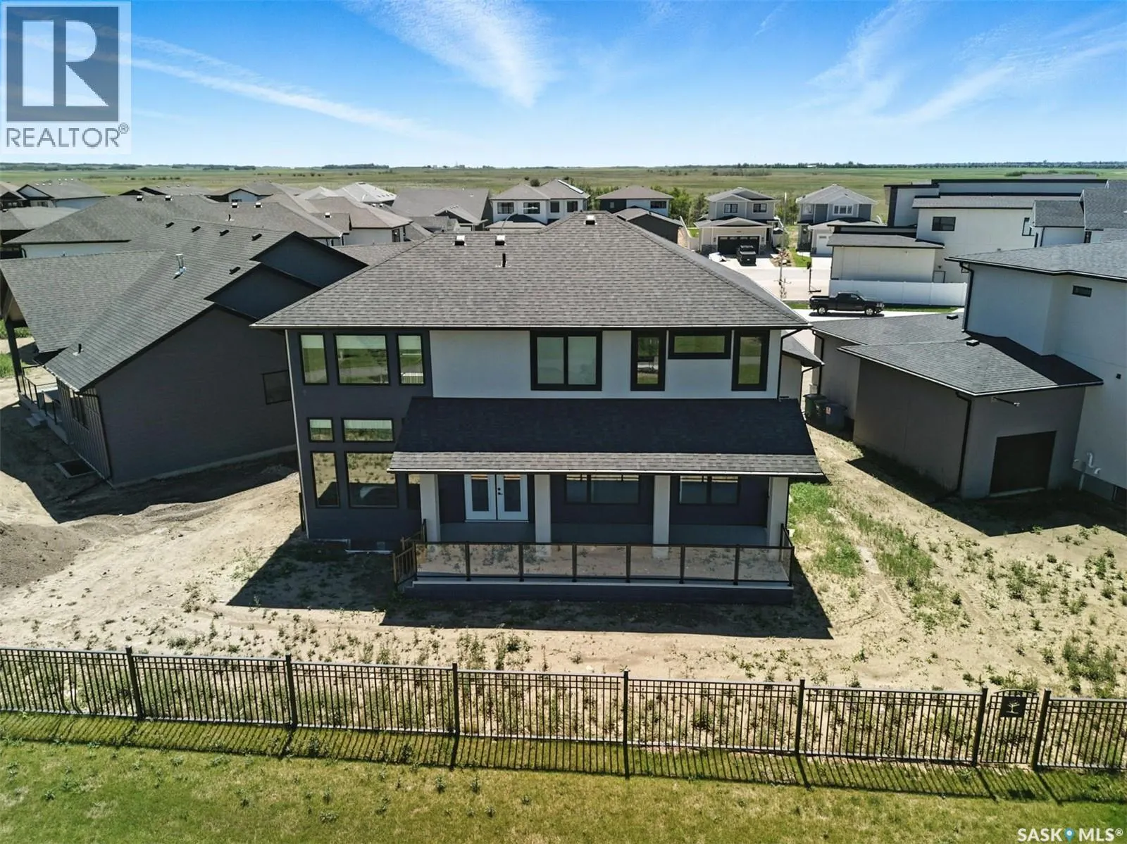 319 Woolf BAY