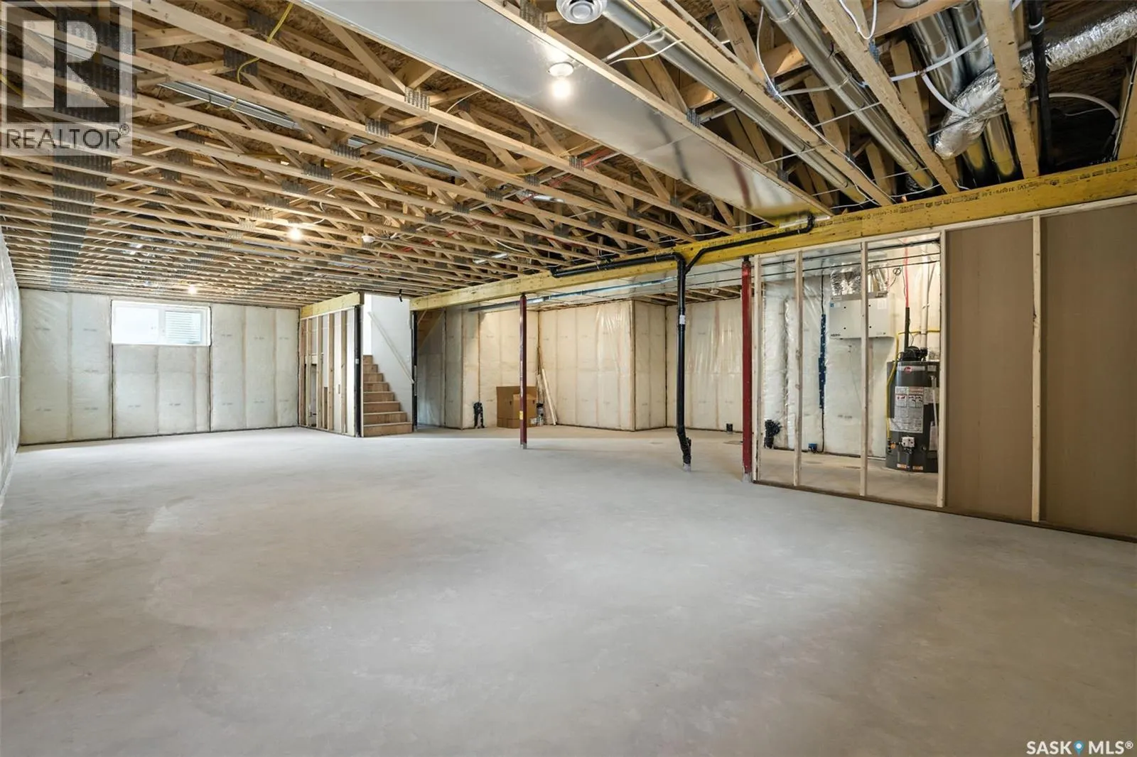 319 Woolf BAY