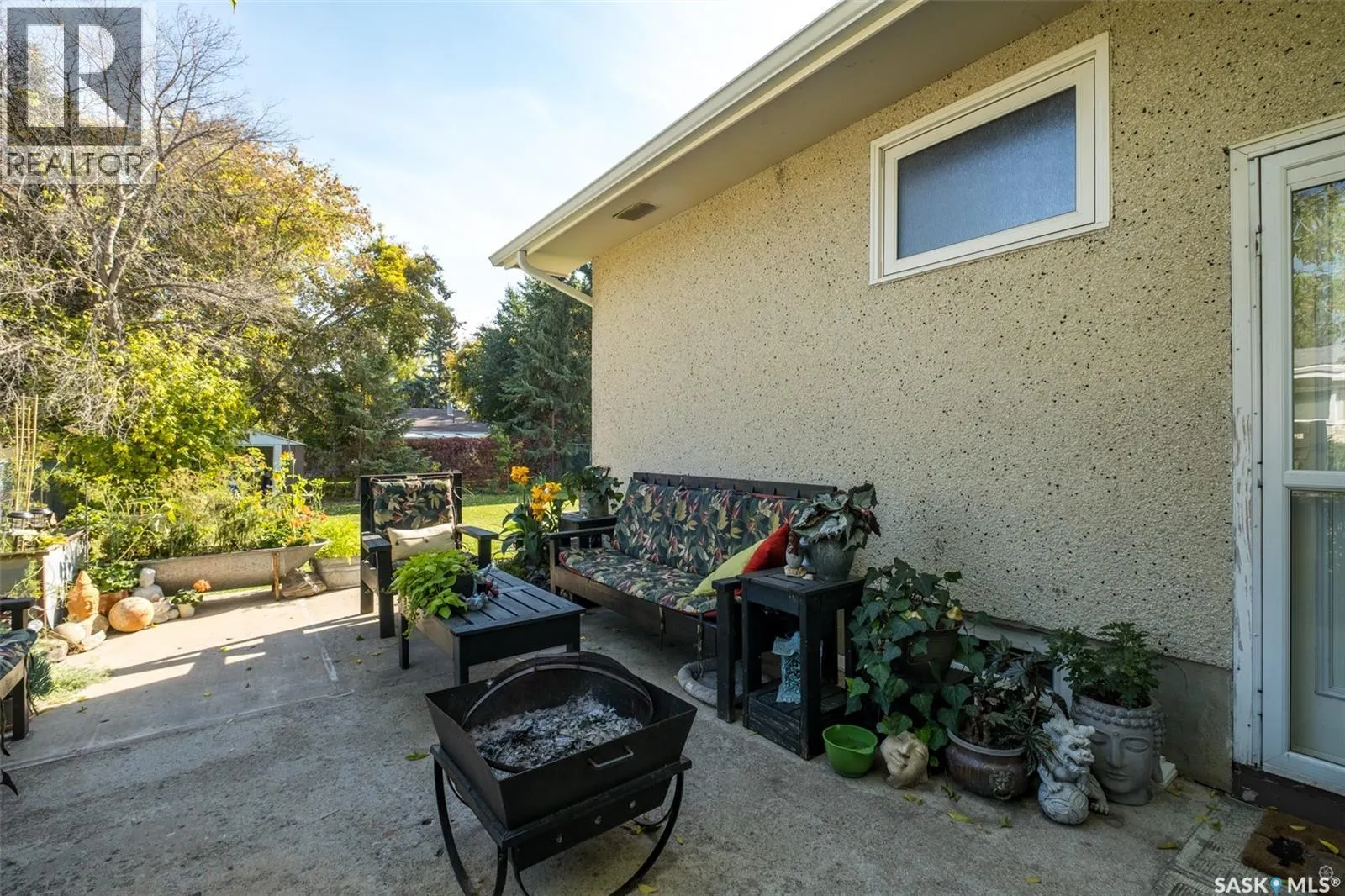 2702 McDonald AVENUE