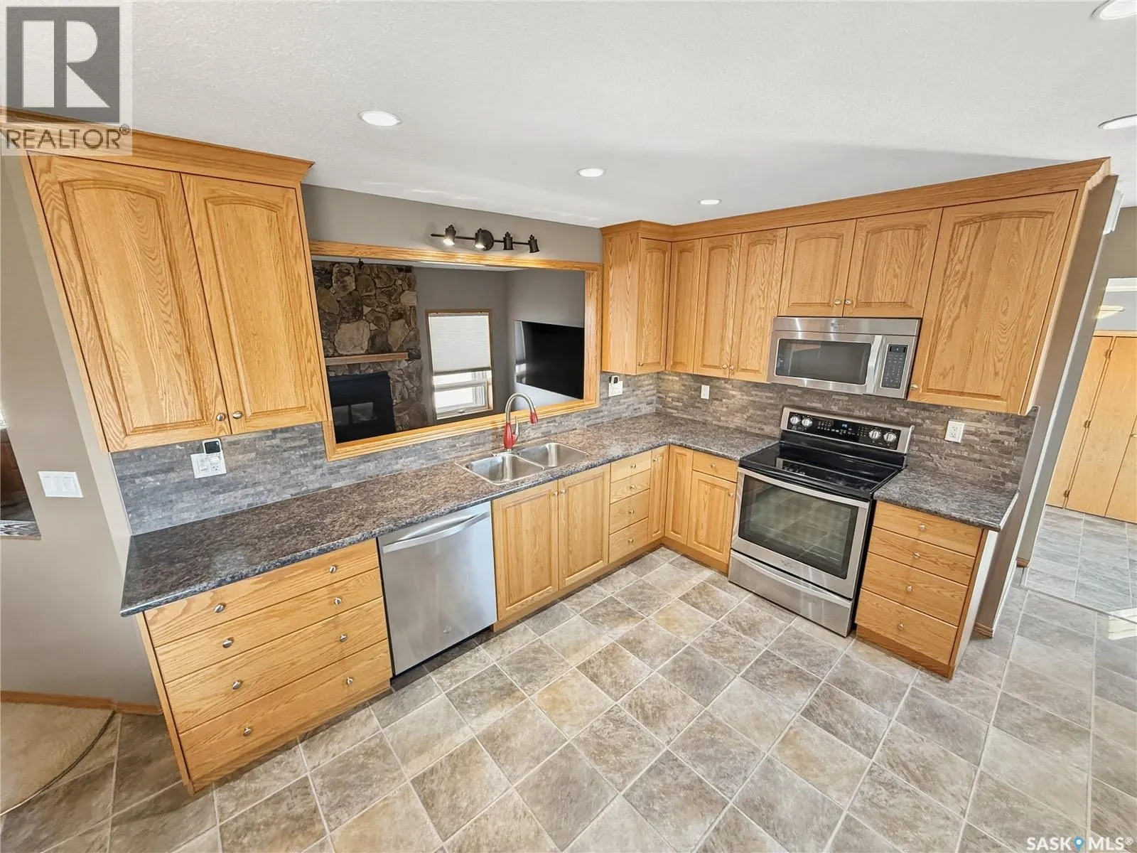 50 1st AVENUE SW