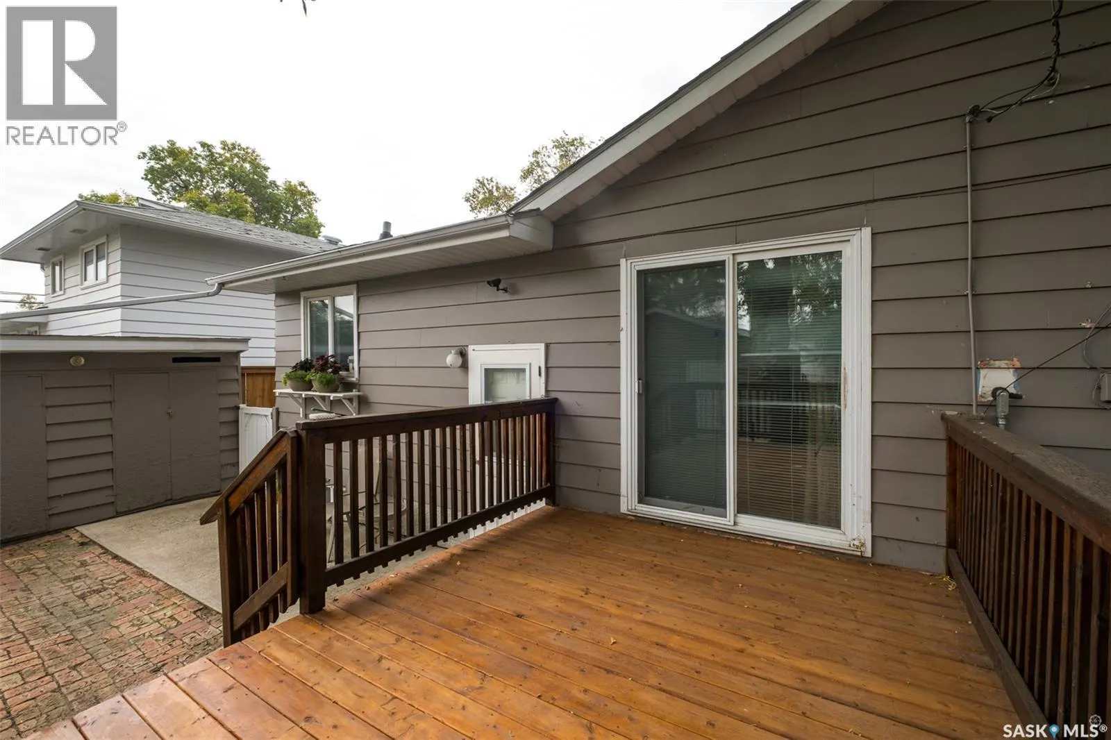 412 25th STREET W