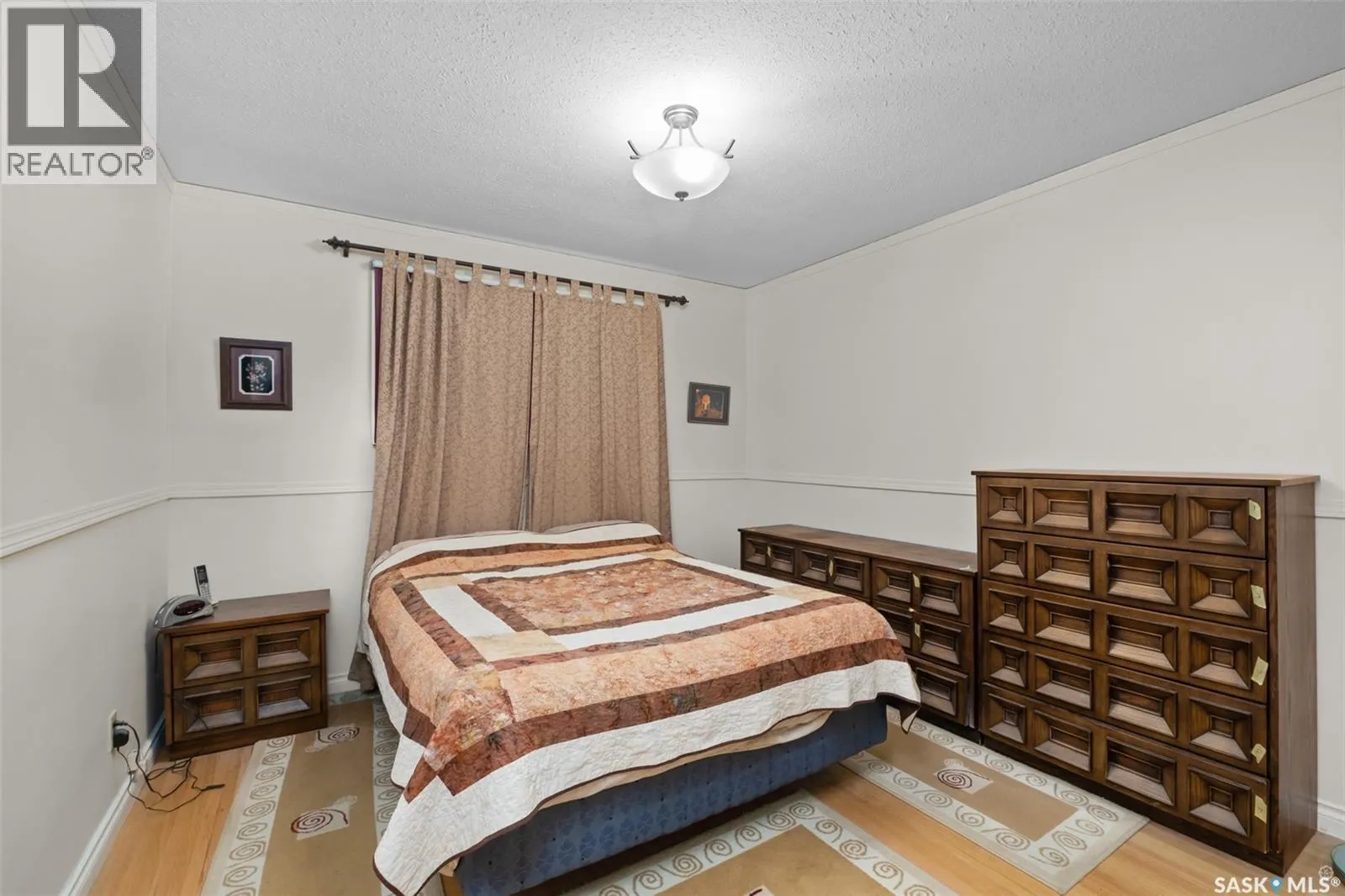 412 25th STREET W