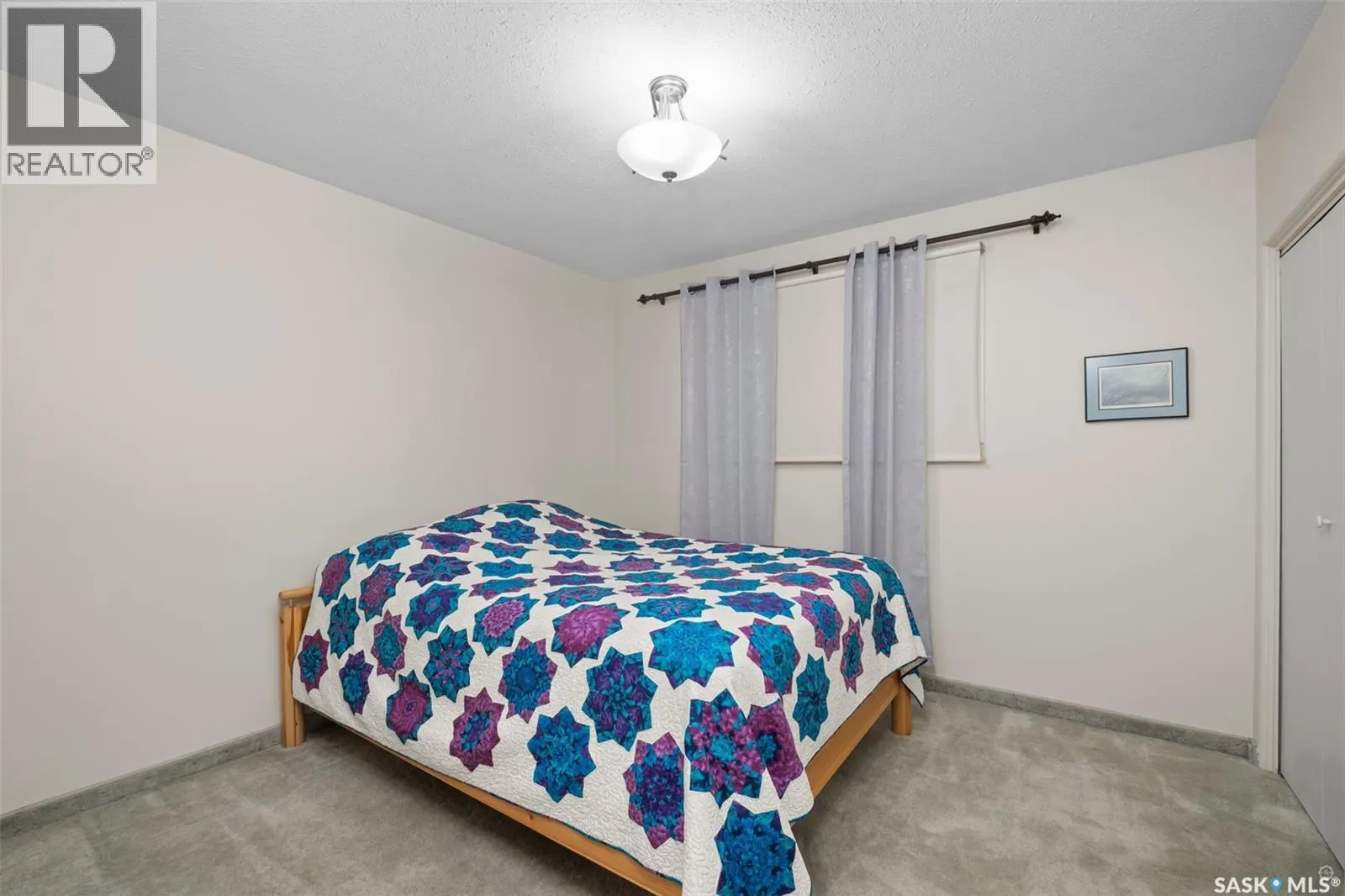 412 25th STREET W