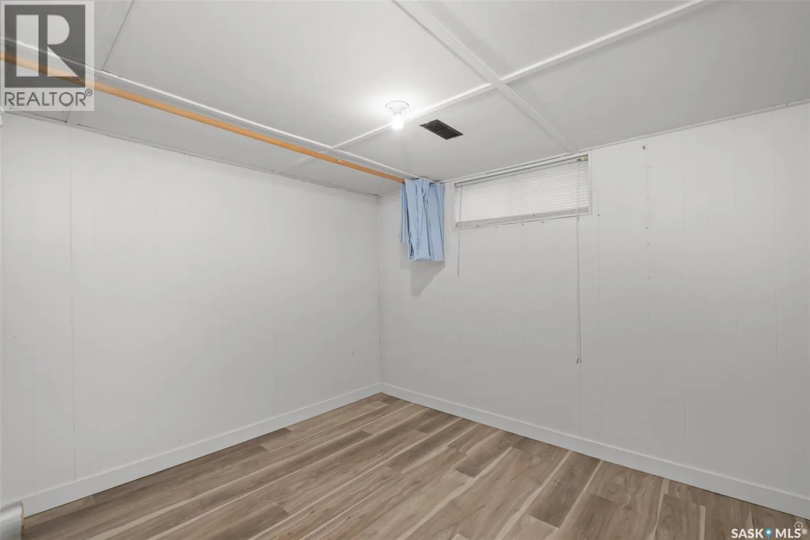 412 25th STREET W