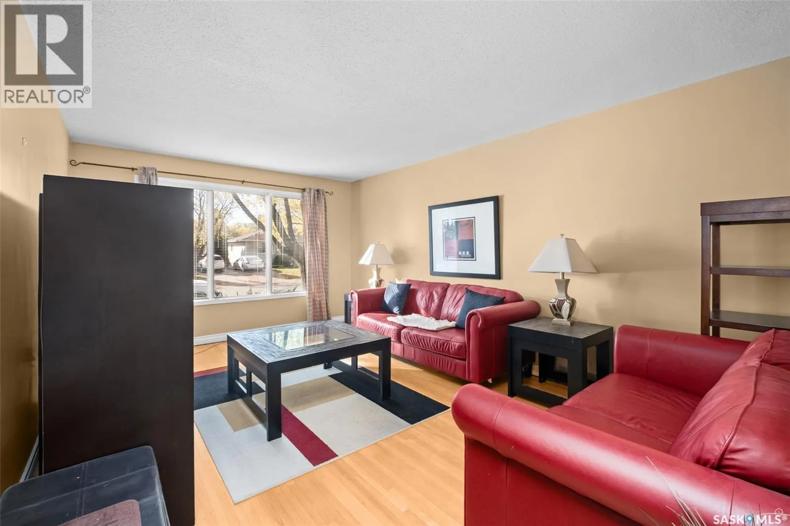 412 25th STREET W