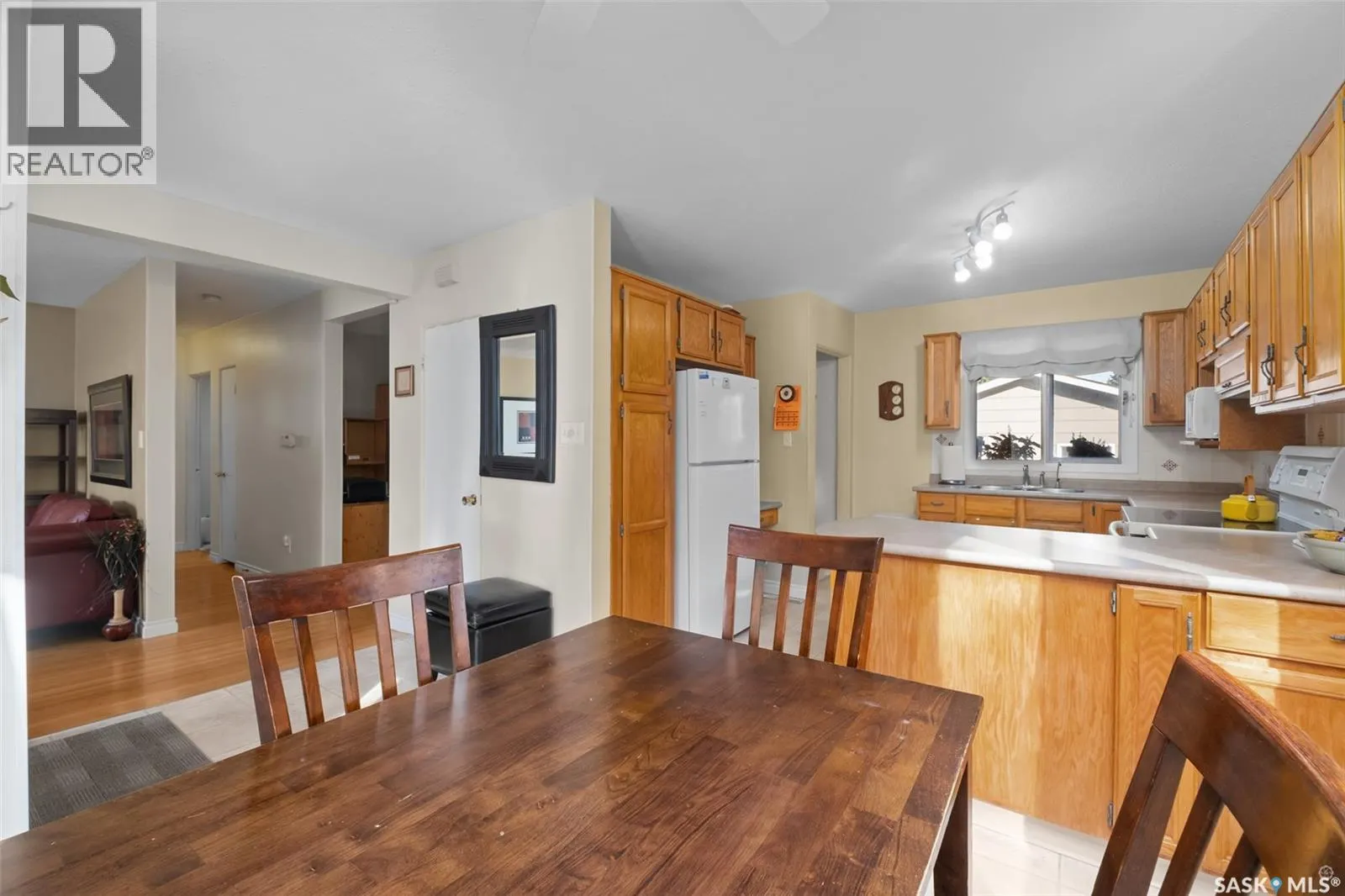412 25th STREET W