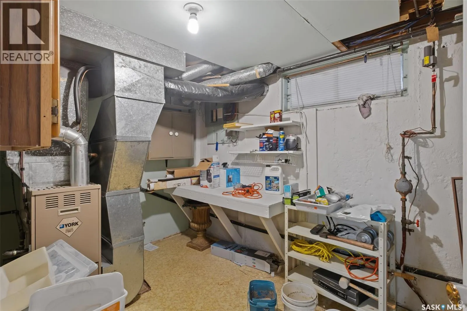 412 25th STREET W