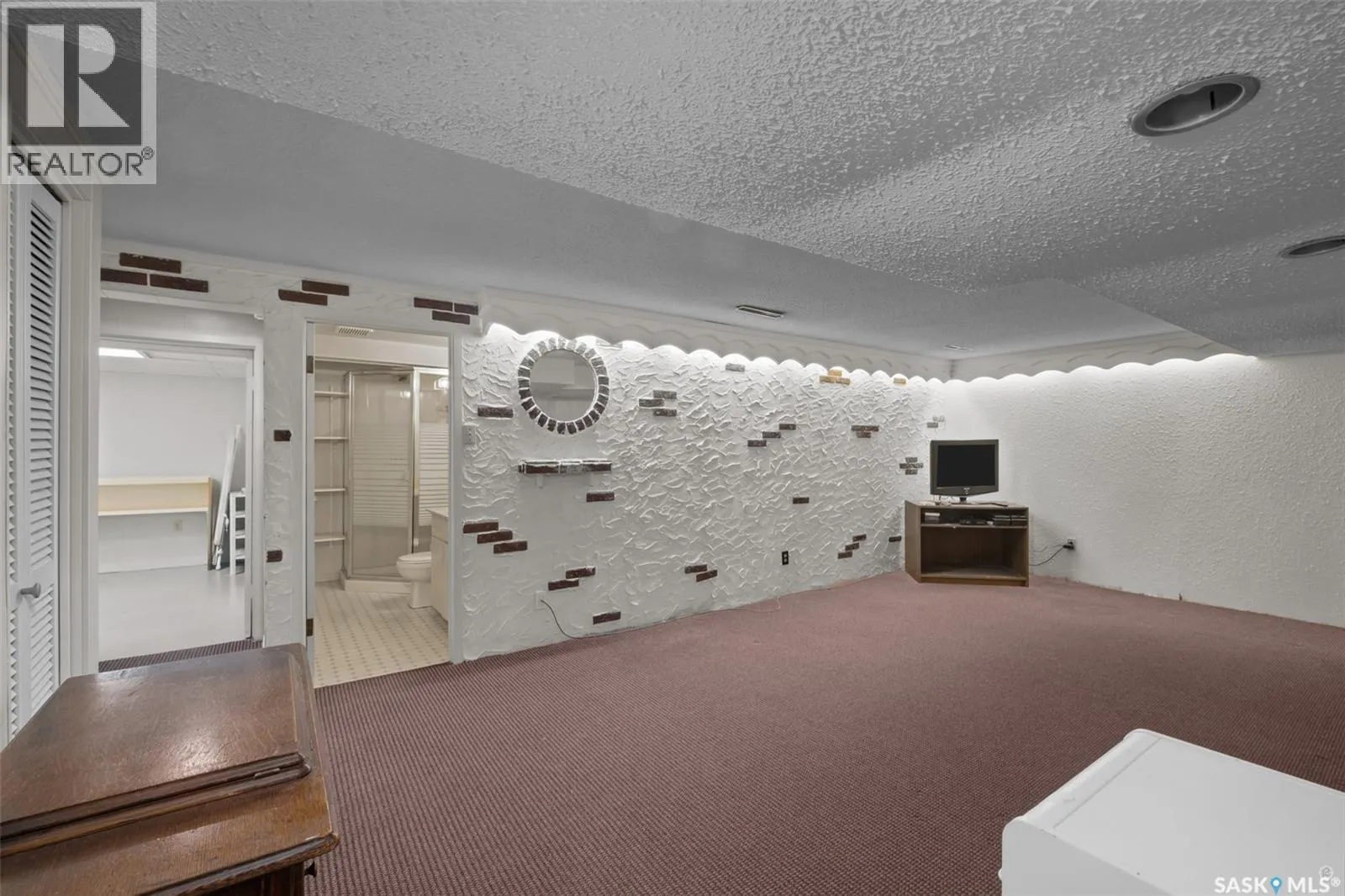 412 25th STREET W