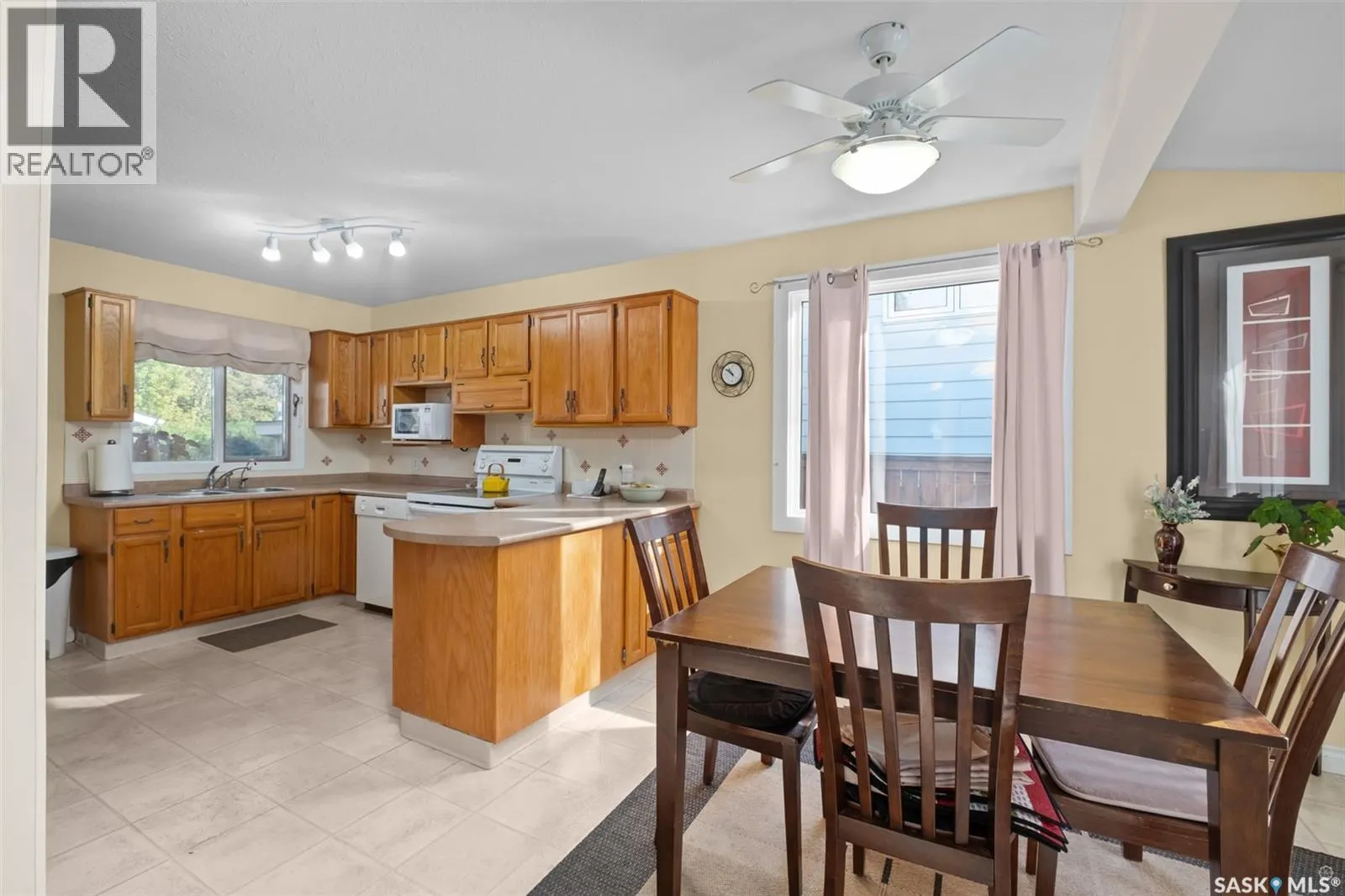 412 25th STREET W