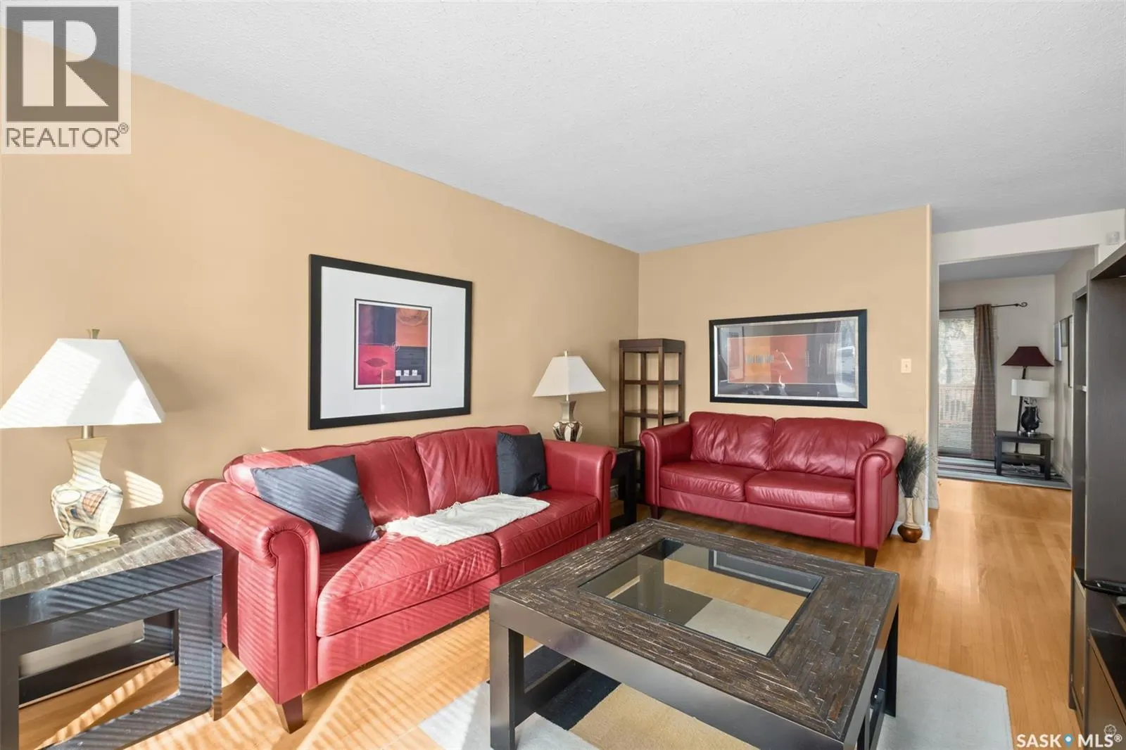 412 25th STREET W