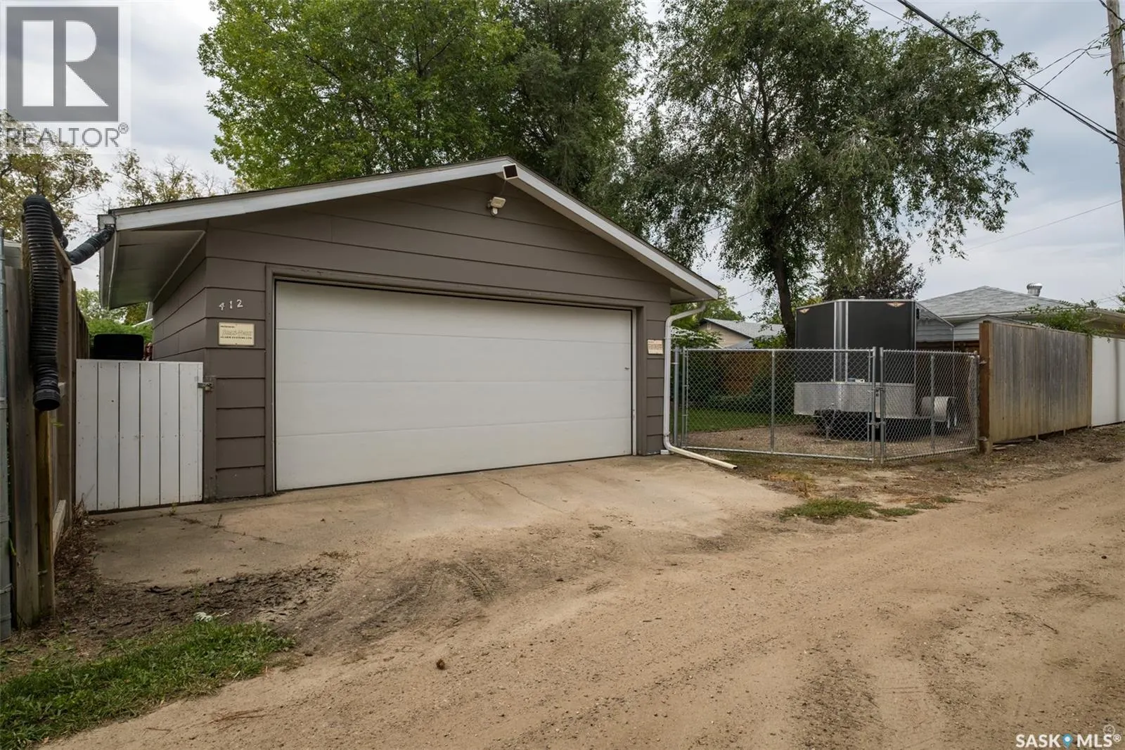 412 25th STREET W