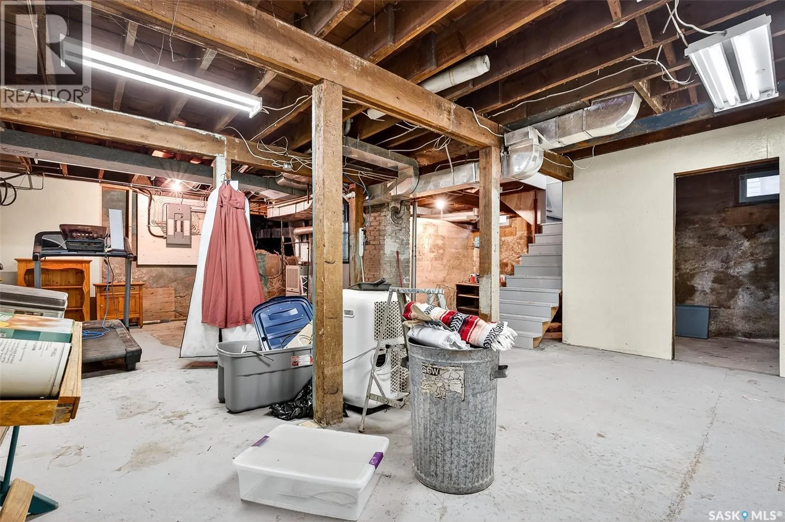 118 Conway STREET