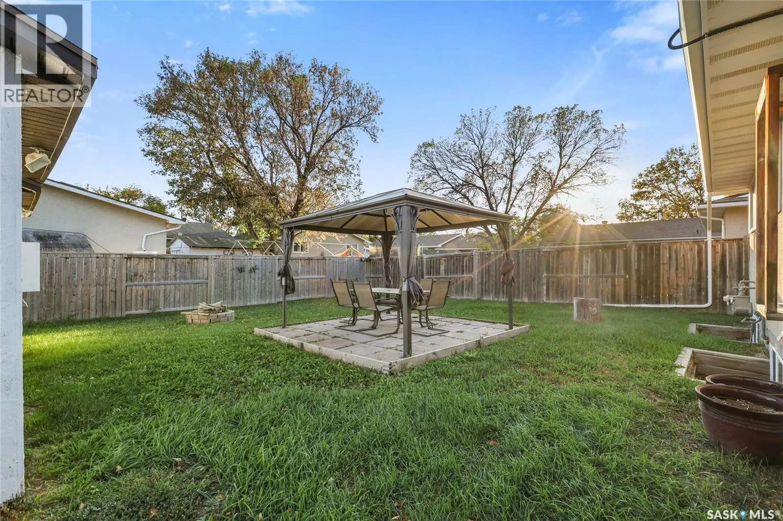 130 Scrivener CRESCENT