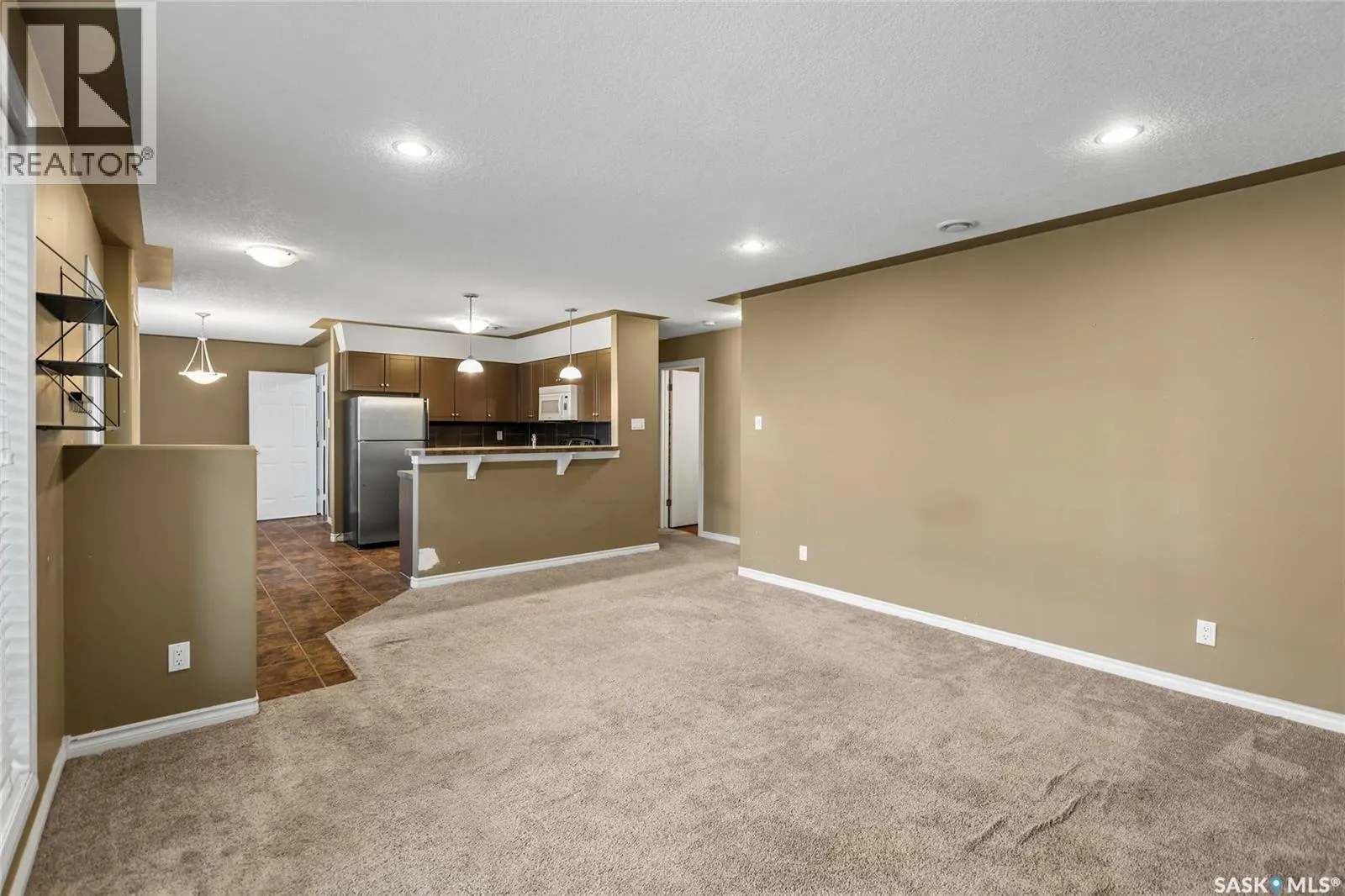 130 Scrivener CRESCENT