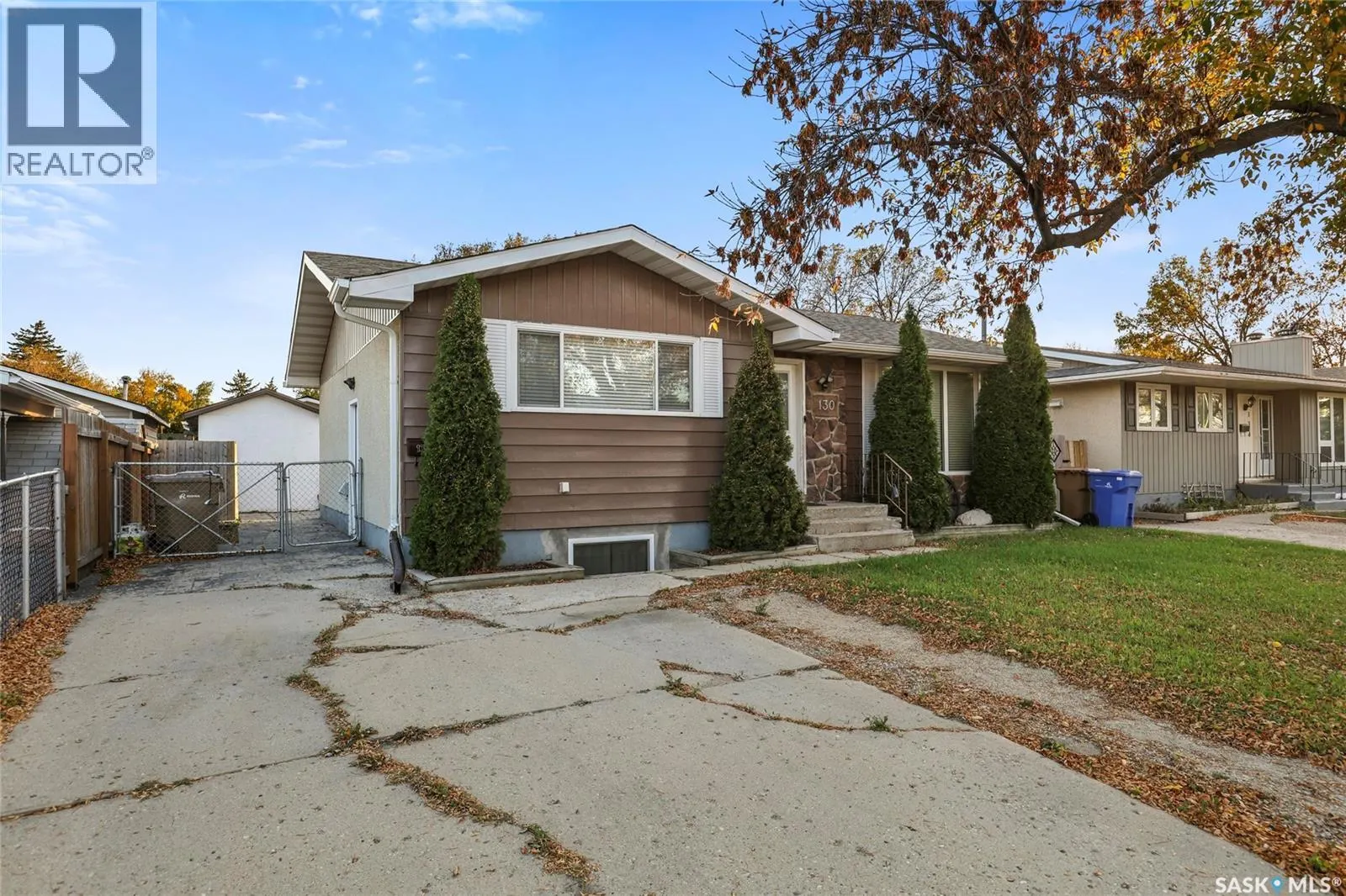130 Scrivener CRESCENT