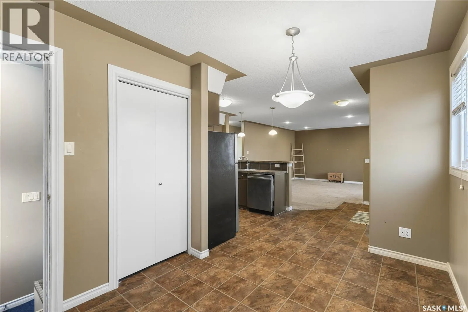 130 Scrivener CRESCENT