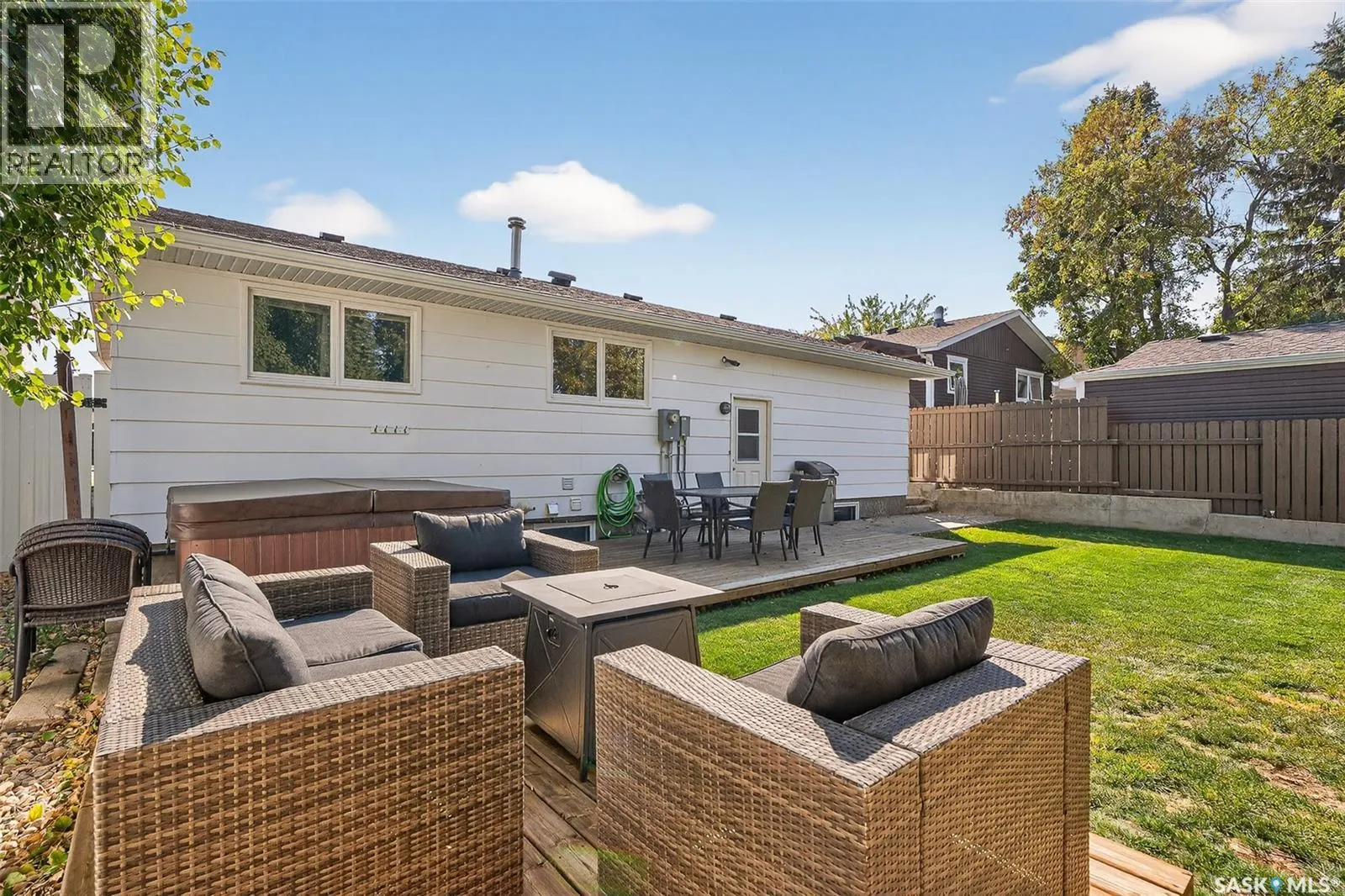 1318 Regal CRESCENT