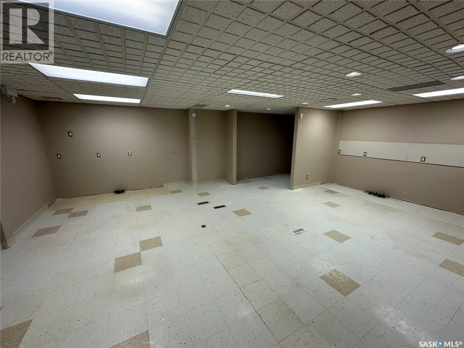 1318 3rd STREET