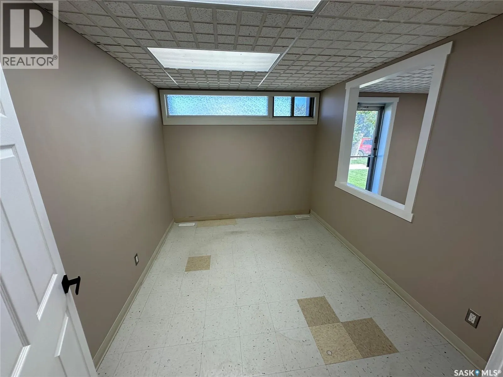 1318 3rd STREET