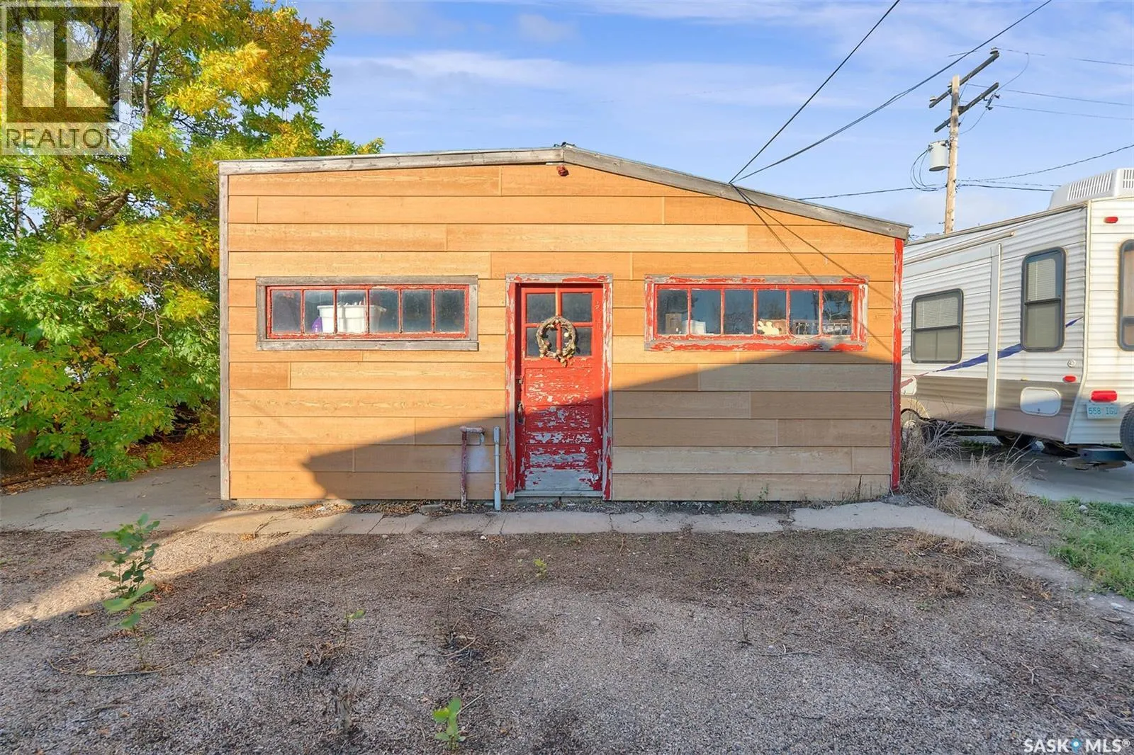 122 Central AVENUE