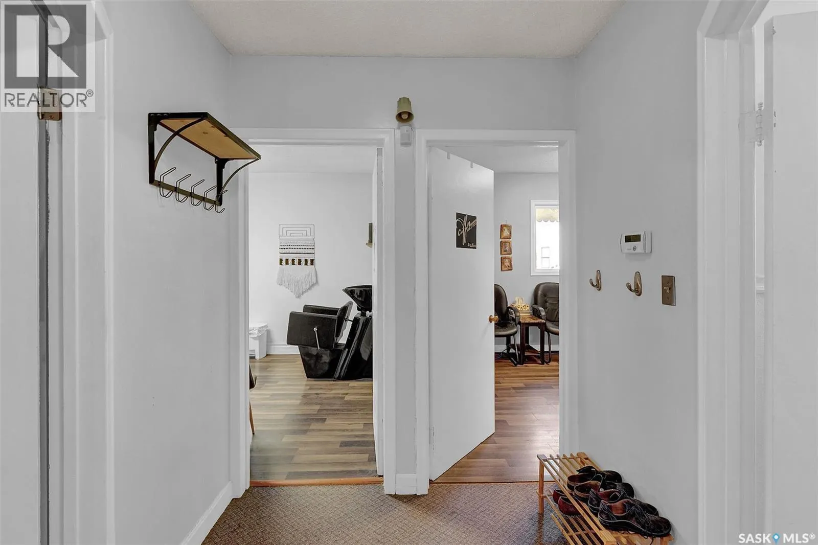 122 Central AVENUE