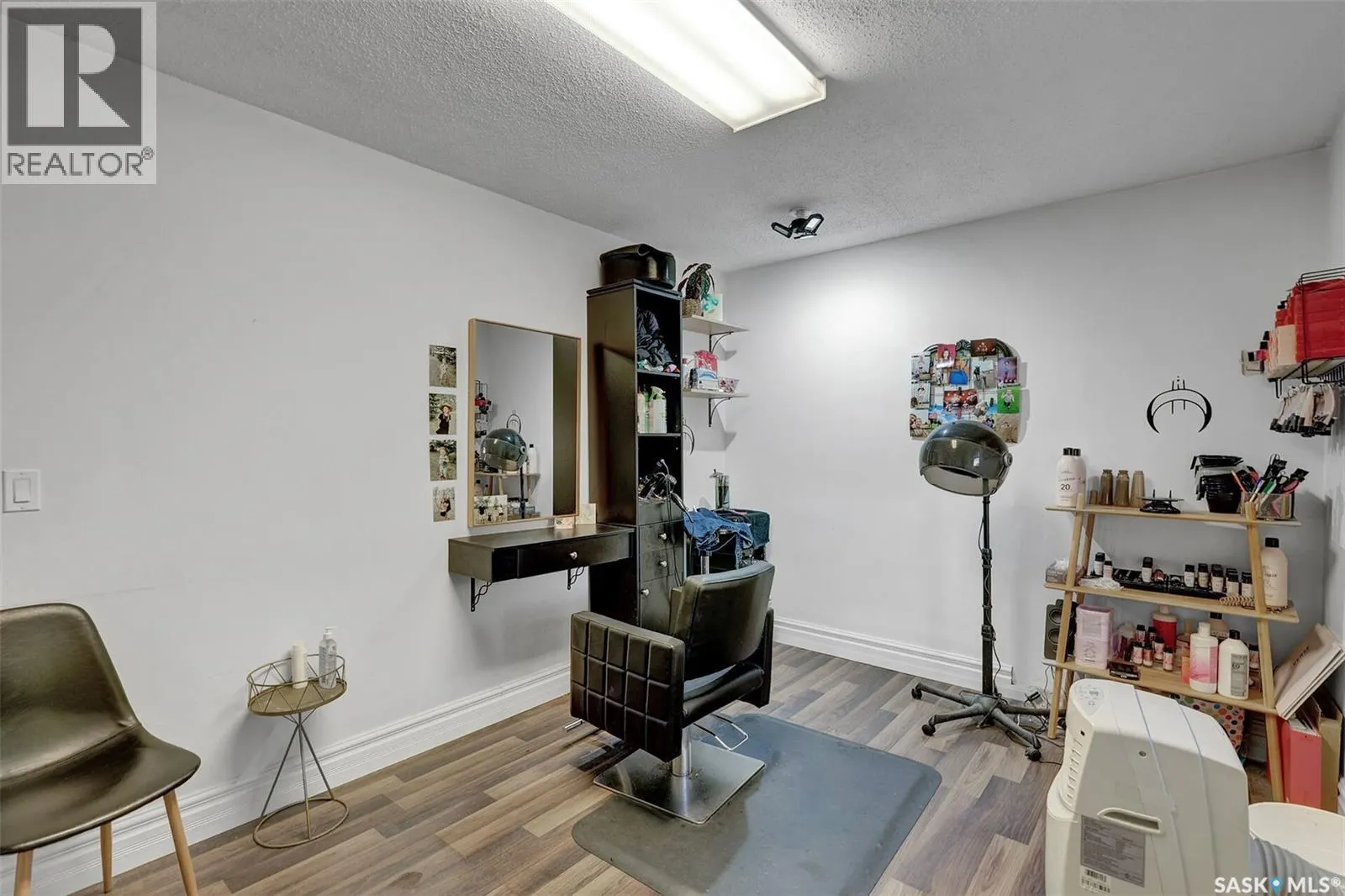 122 Central AVENUE
