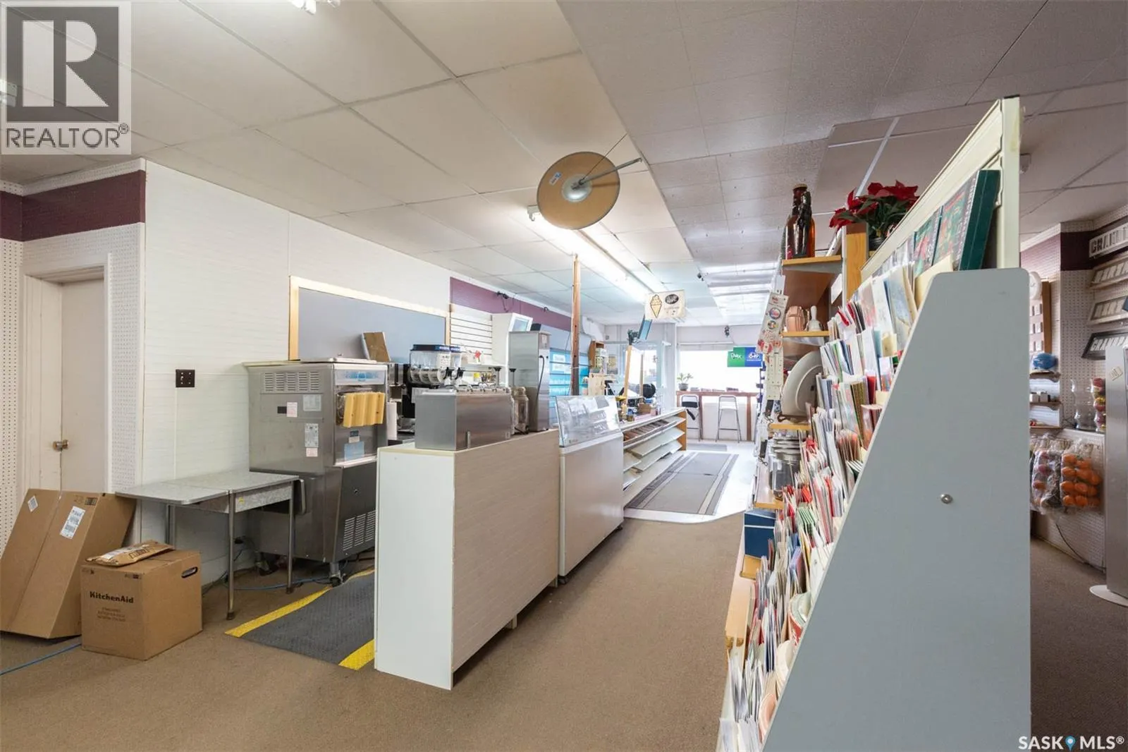 325 & 329 4th AVENUE SW