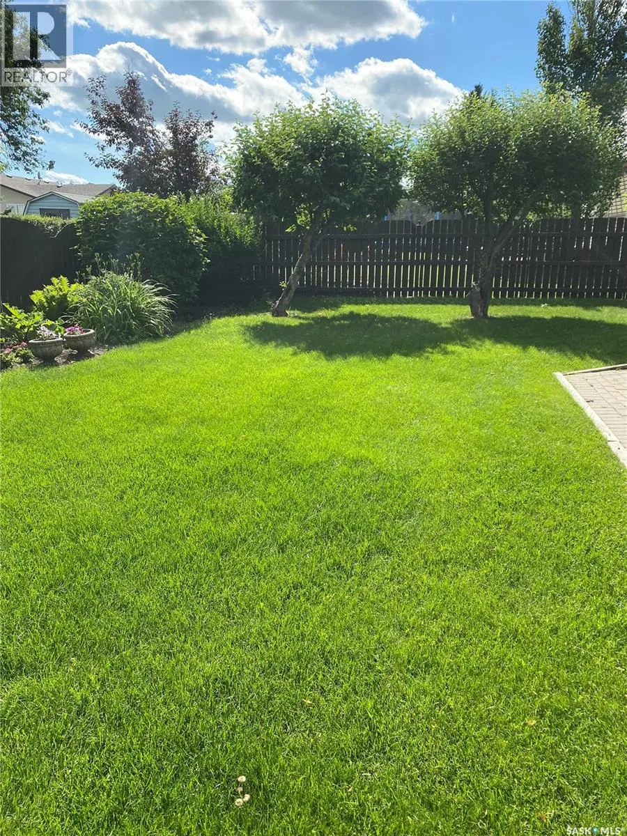 17 Stebbings CRESCENT