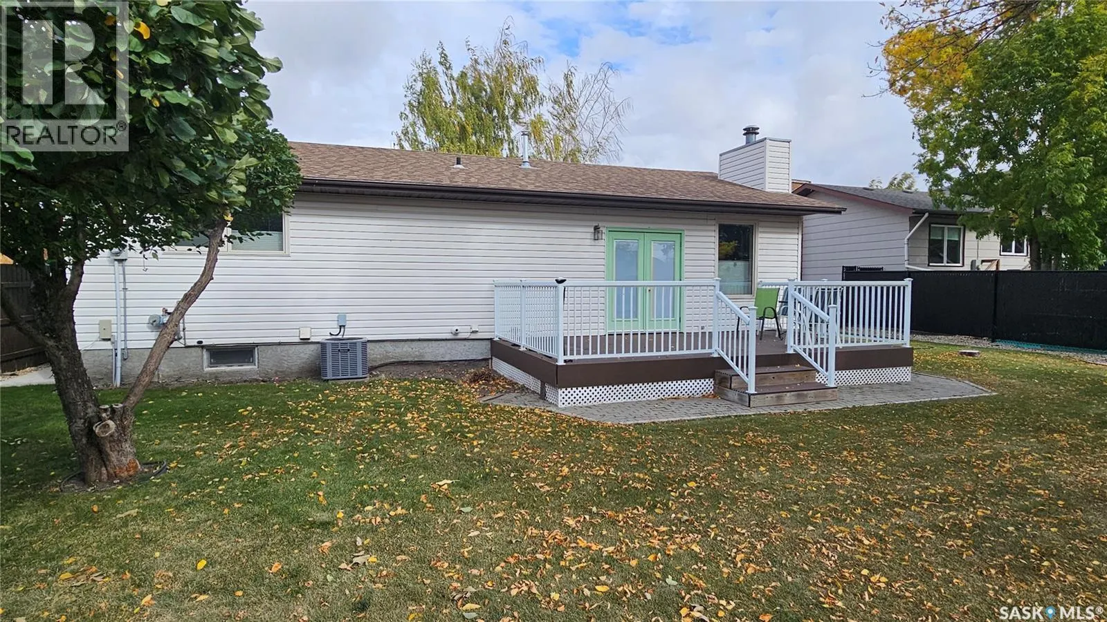 17 Stebbings CRESCENT