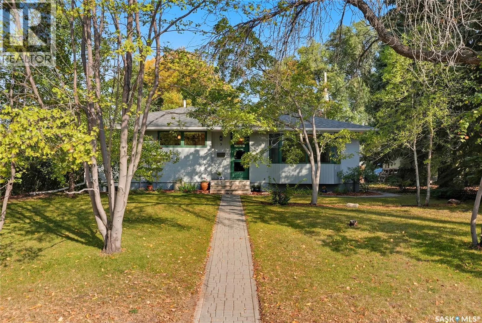 5 Ling STREET