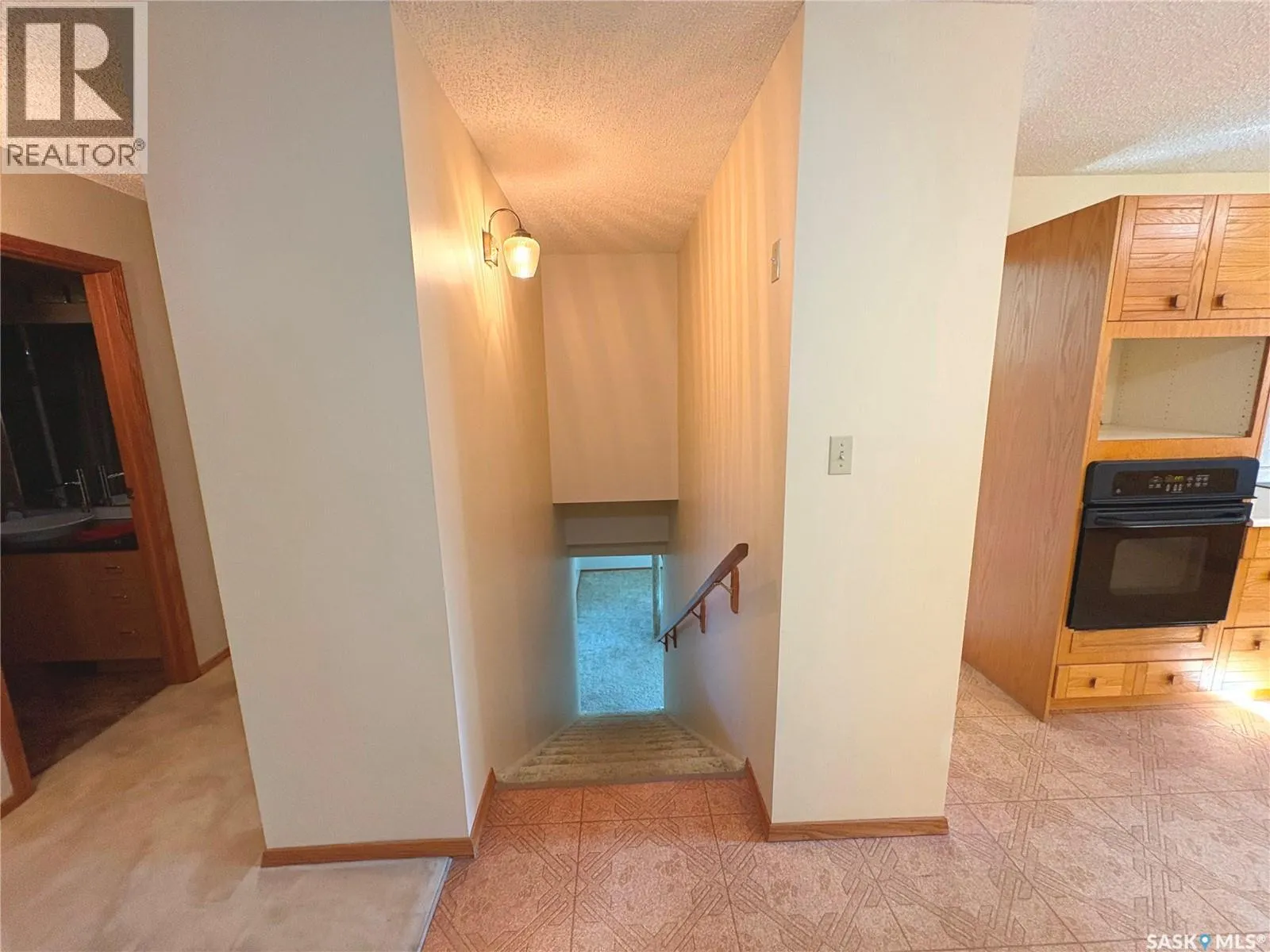 244 Central AVENUE S