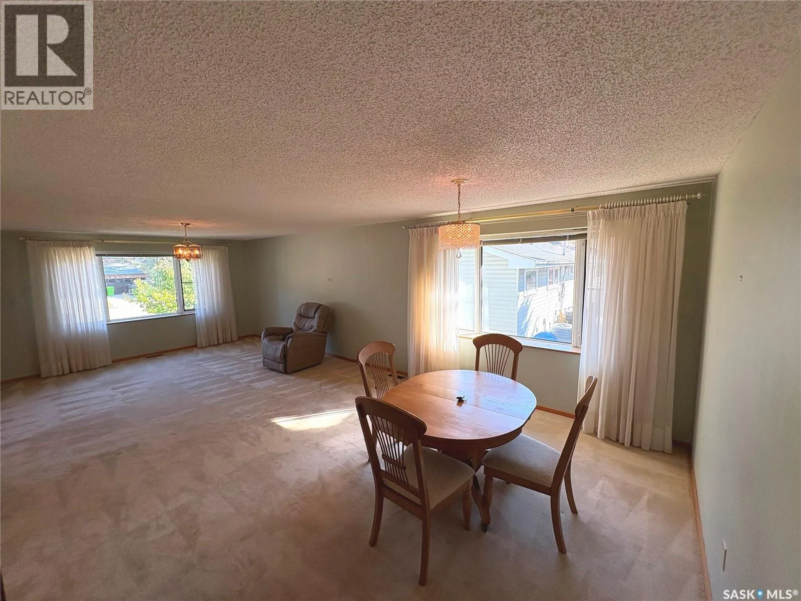 244 Central AVENUE S