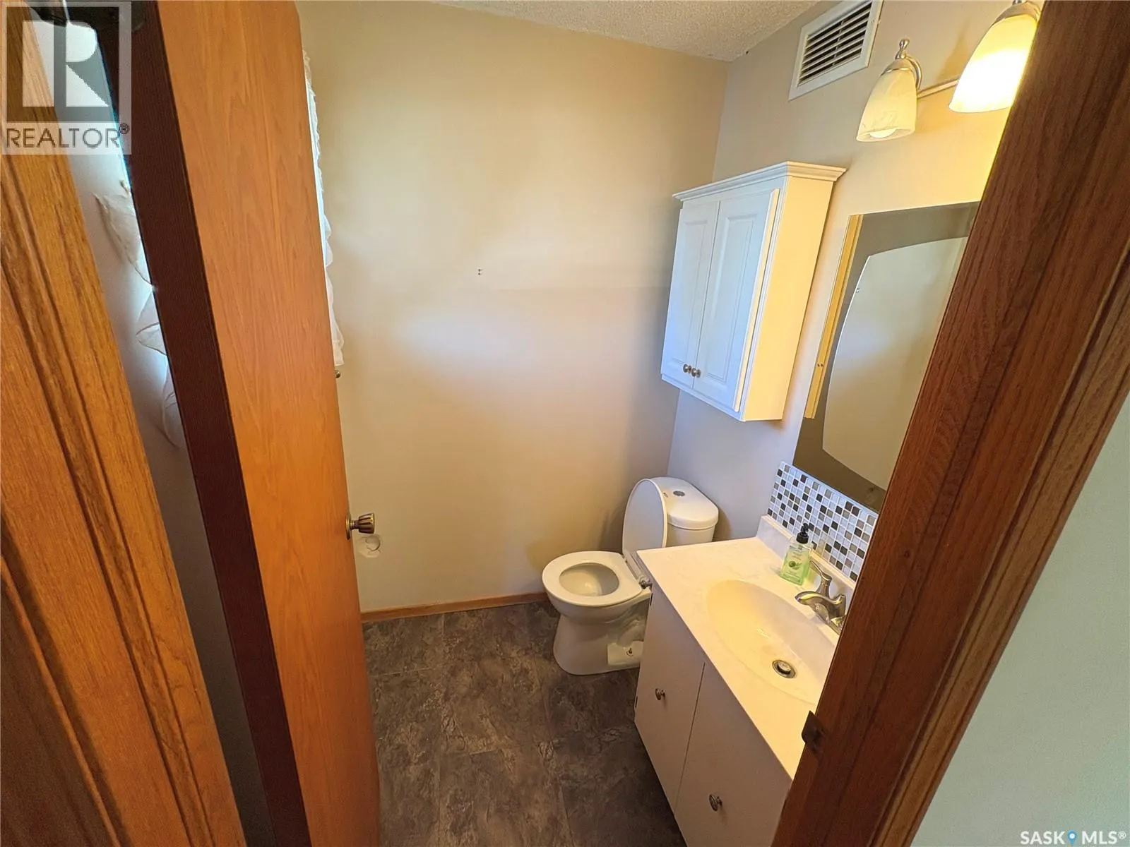 244 Central AVENUE S