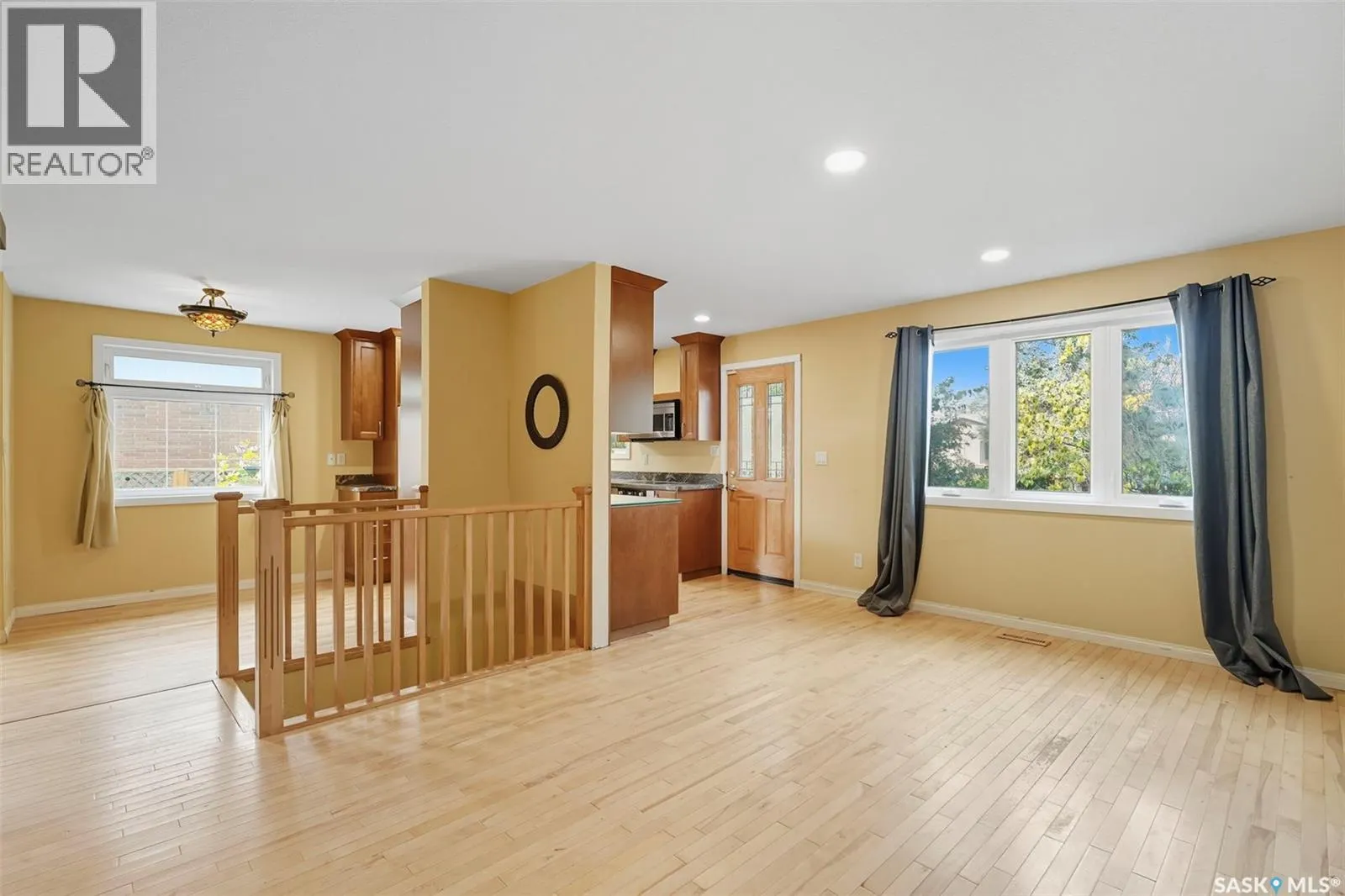 97 Arnason CRESCENT