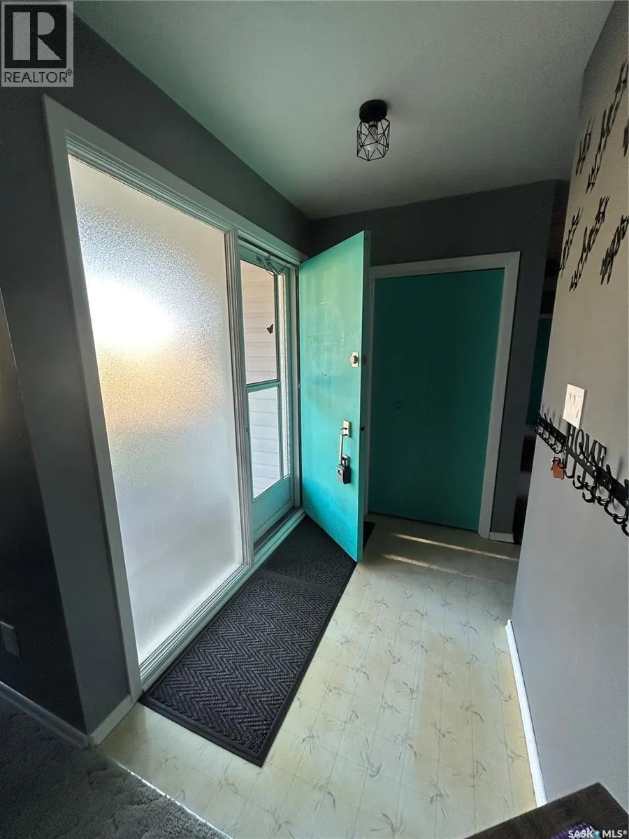 602 Hall STREET