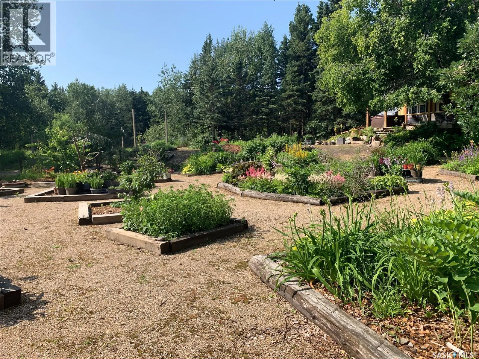 Eagles Wings Acreage