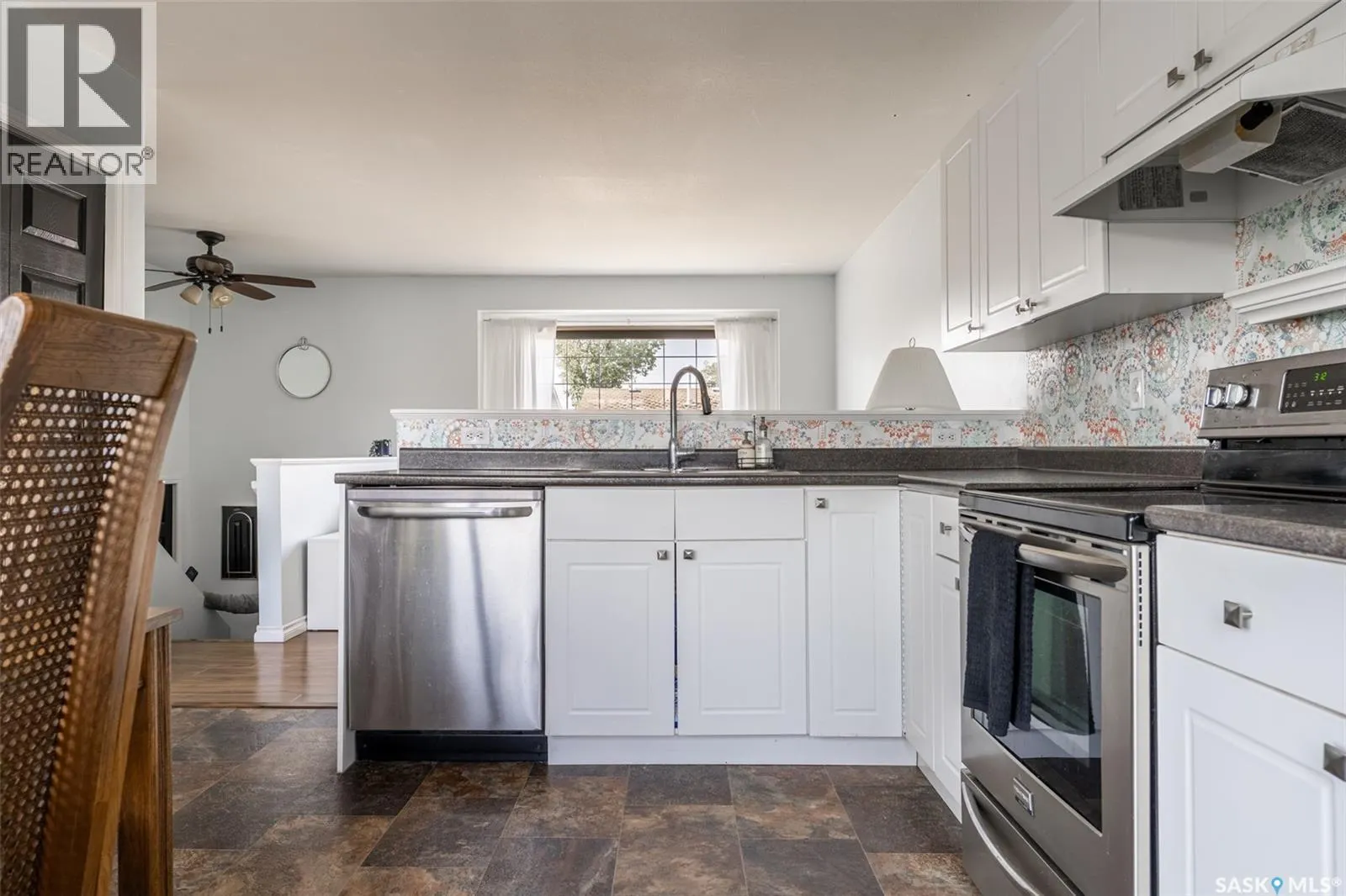 13 143 Gropper CRESCENT