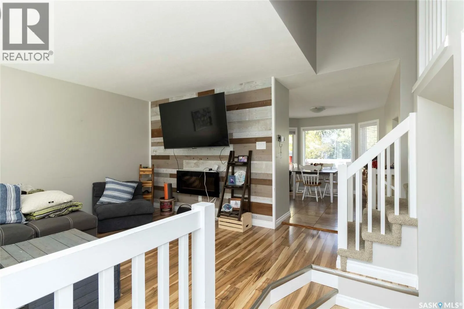 418 Kenderdine ROAD