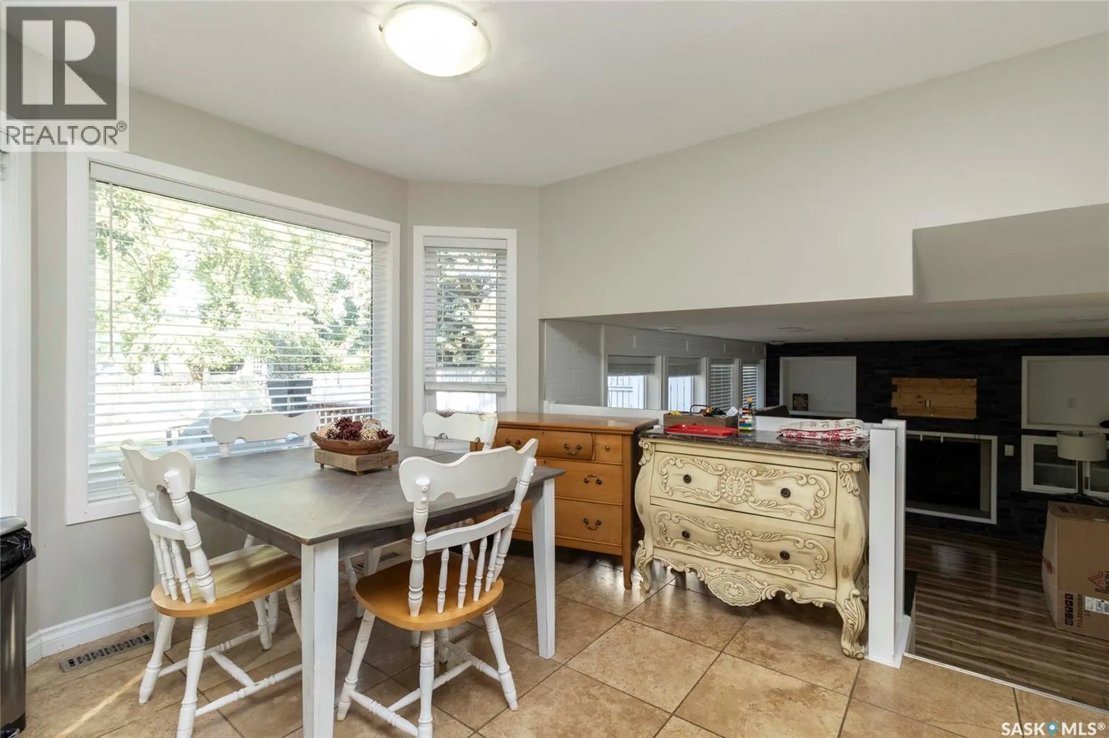 418 Kenderdine ROAD