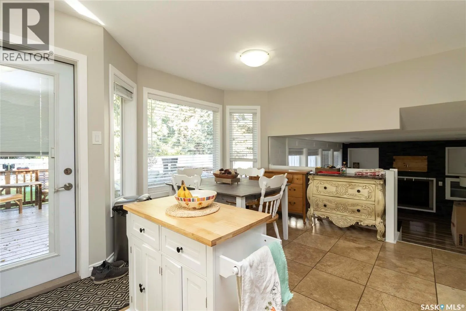 418 Kenderdine ROAD