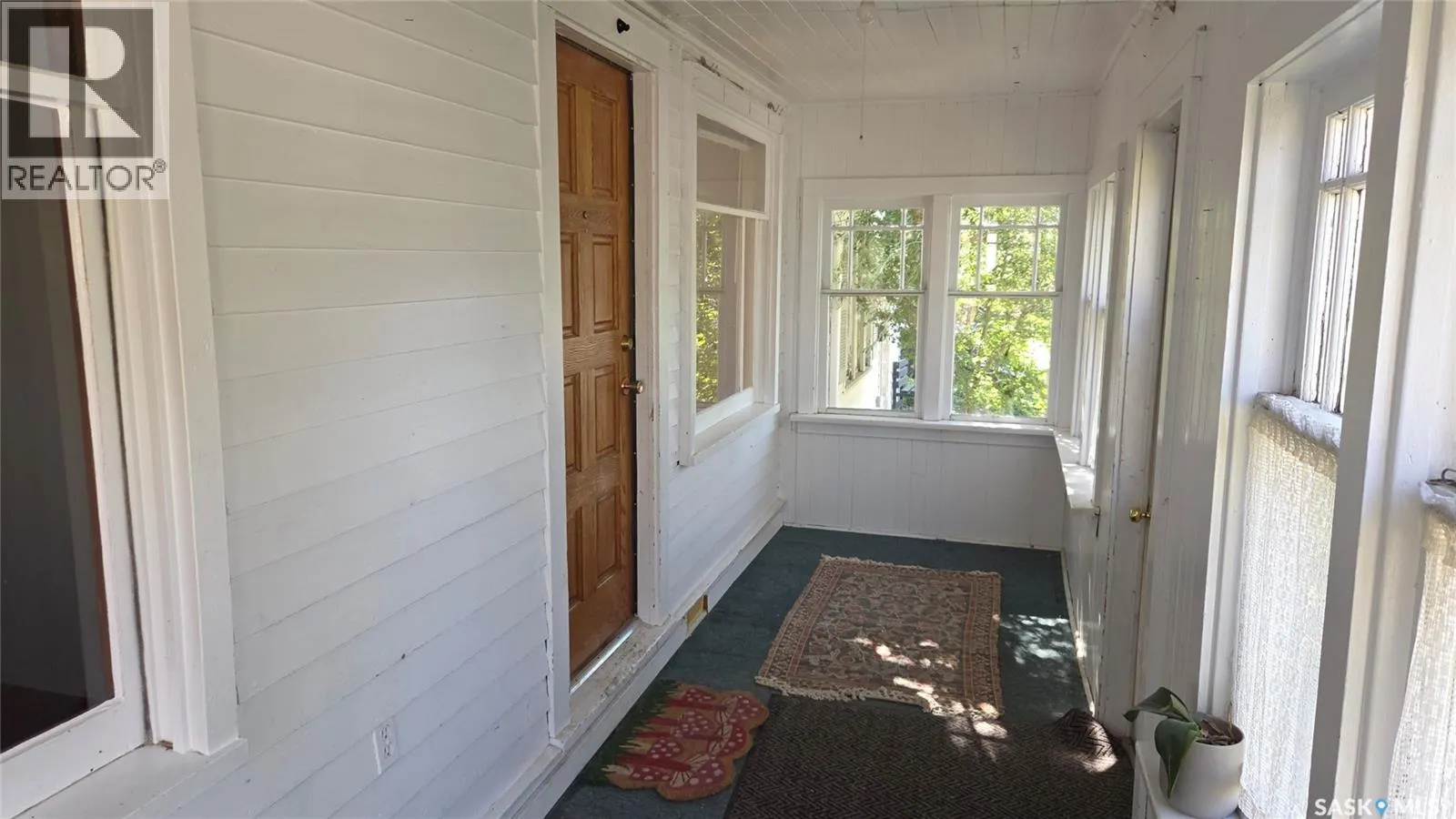 2311 Reynolds STREET
