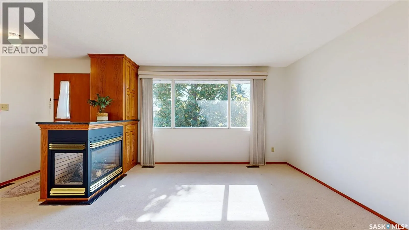 90 HAMMOND ROAD