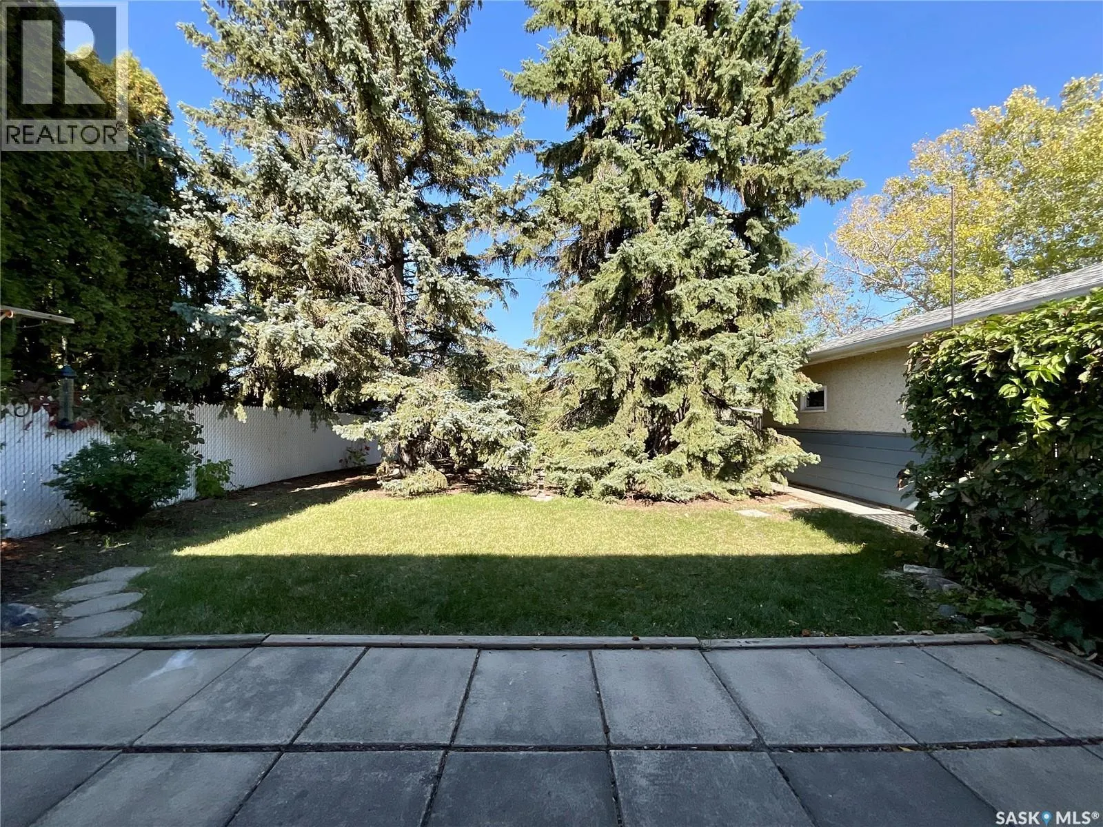 90 HAMMOND ROAD