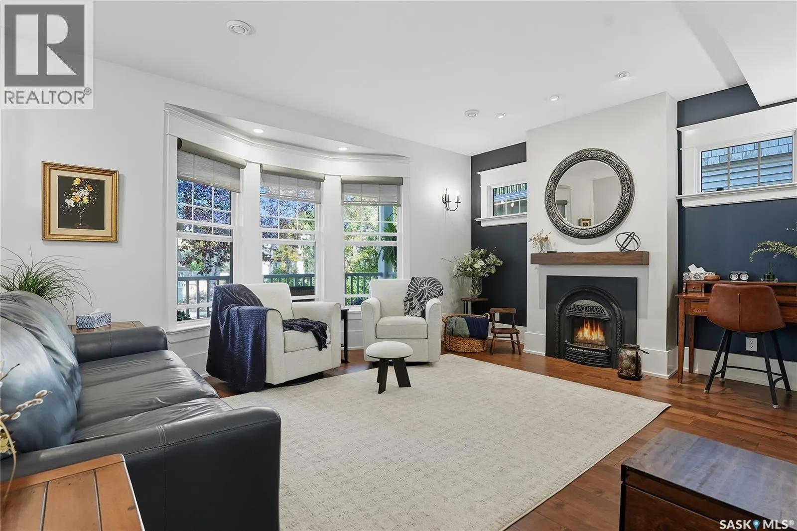 116 9th STREET E